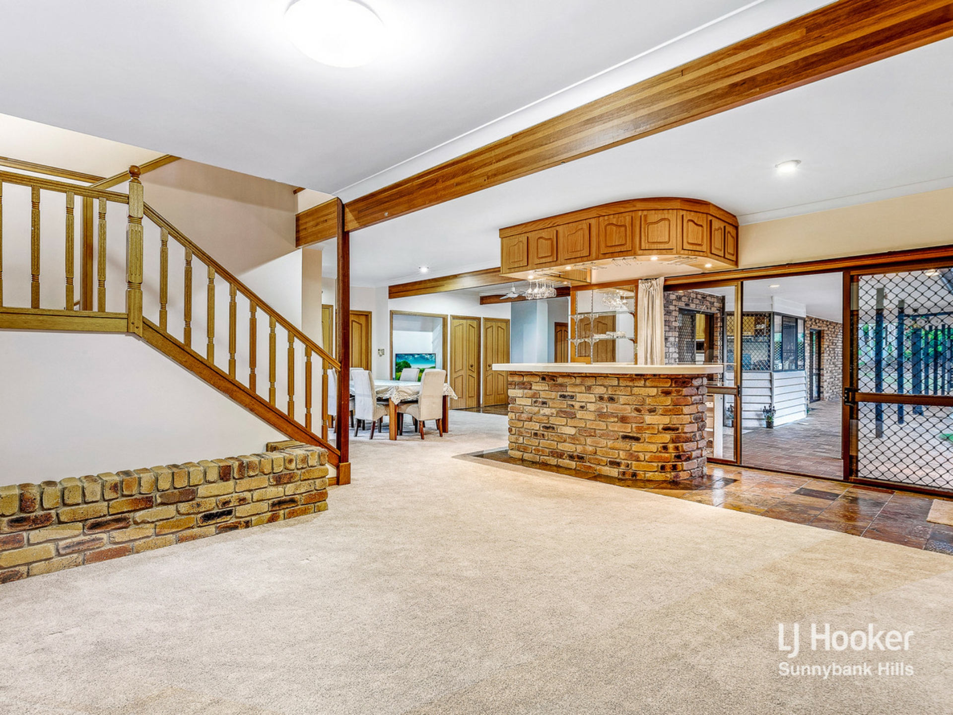 4 Gleneagles Court, SUNNYBANK