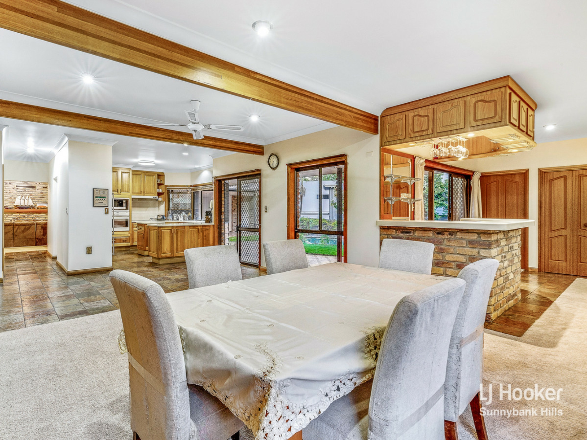 4 Gleneagles Court, SUNNYBANK