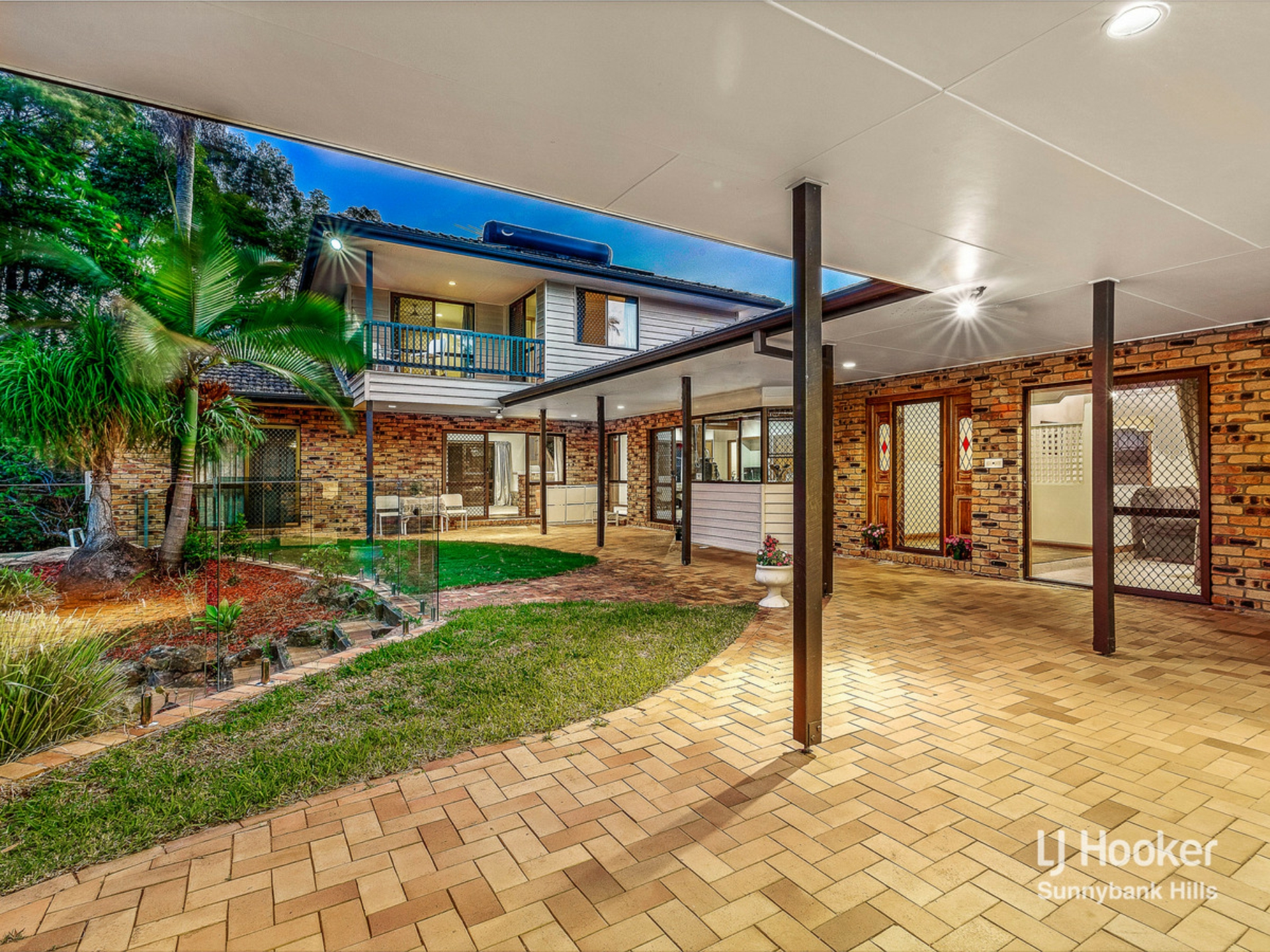4 Gleneagles Court, SUNNYBANK