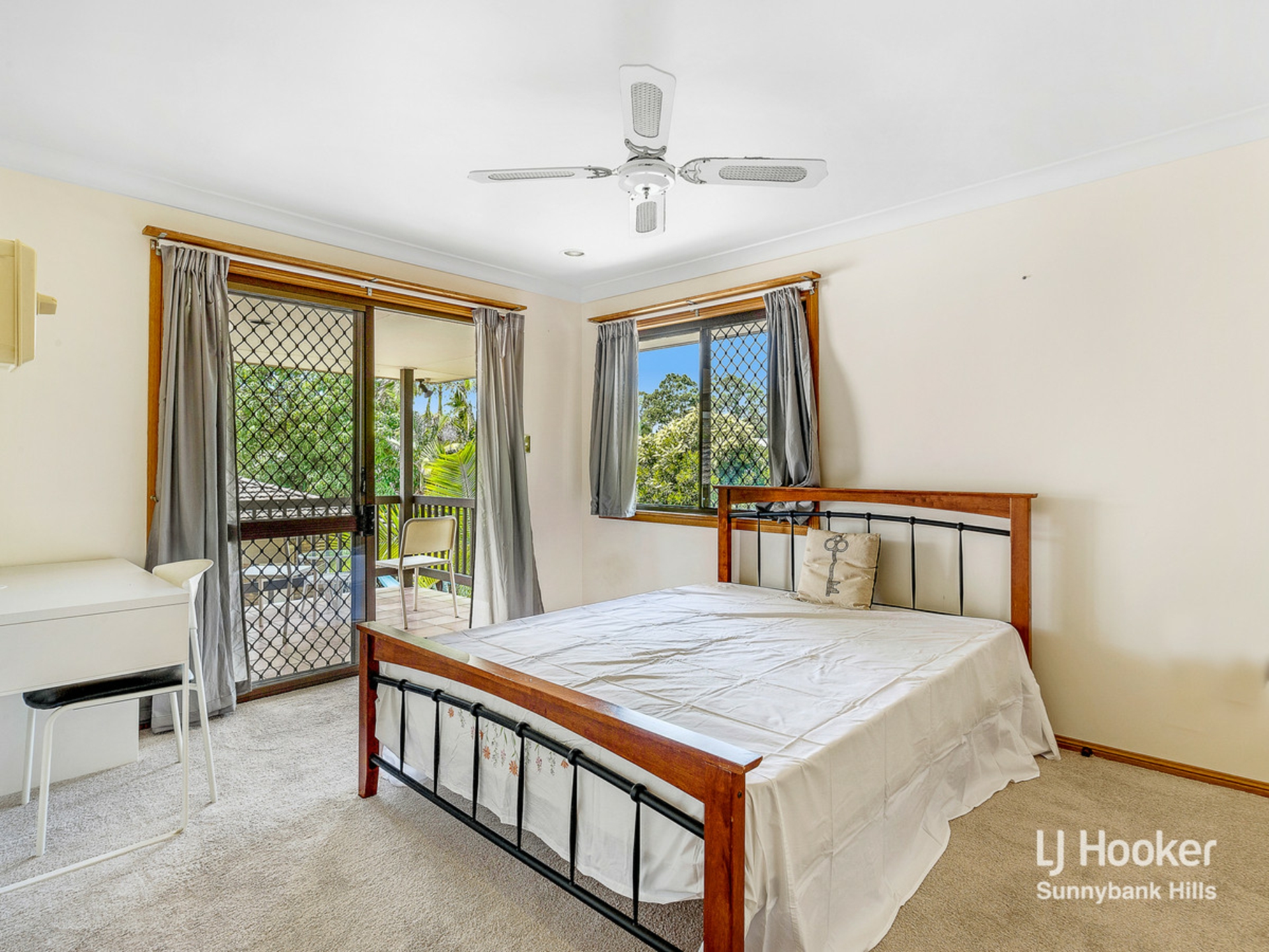4 Gleneagles Court, SUNNYBANK