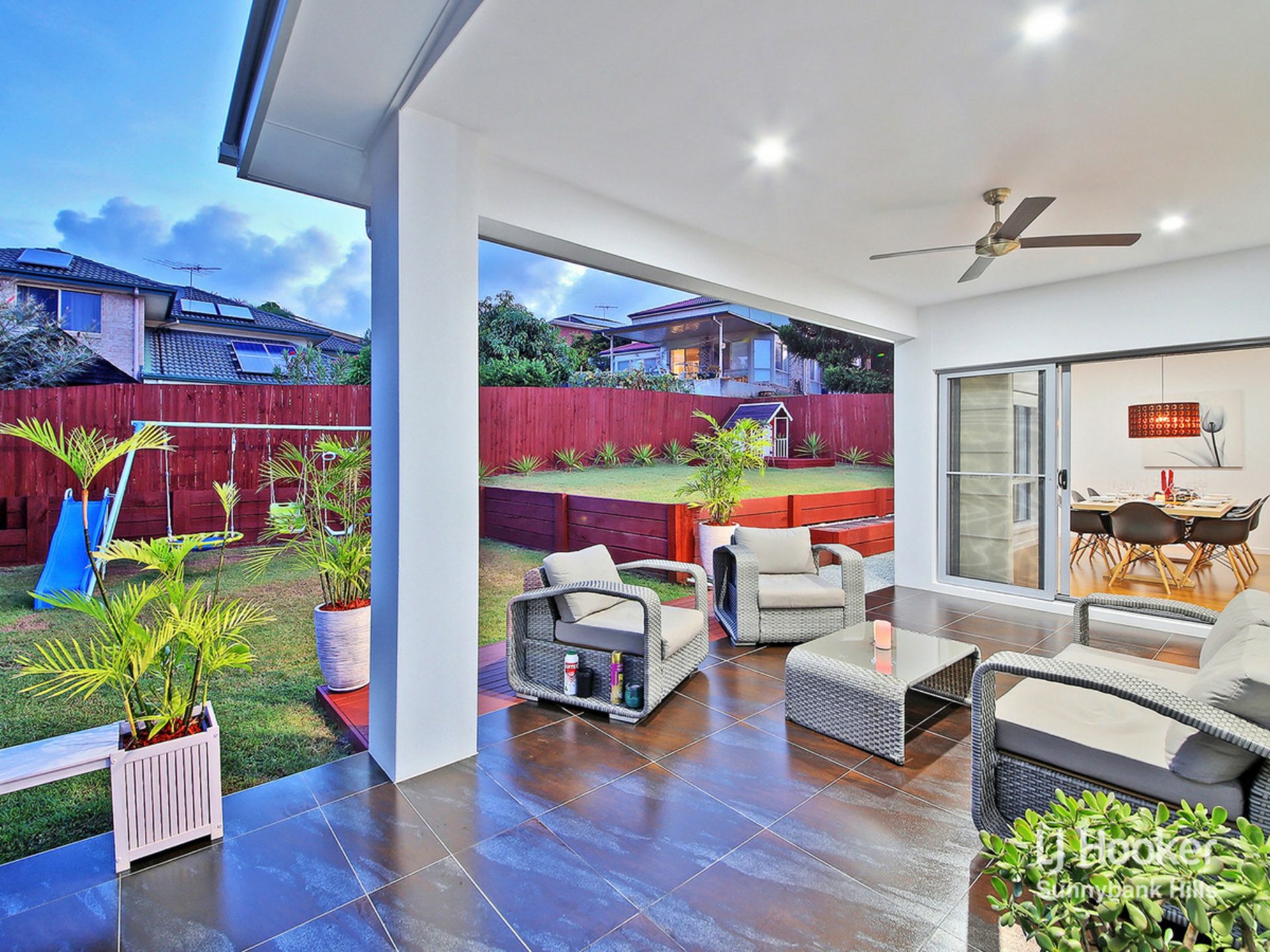 6 Sunshine Place, EIGHT MILE PLAINS
