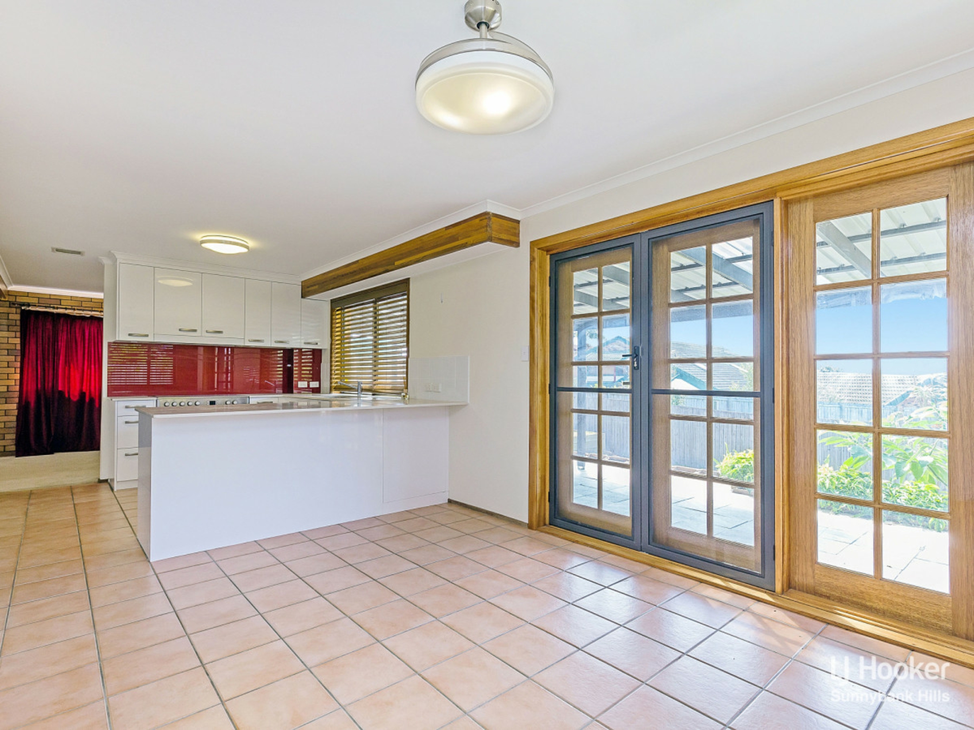 40 Pompadour Street, SUNNYBANK HILLS