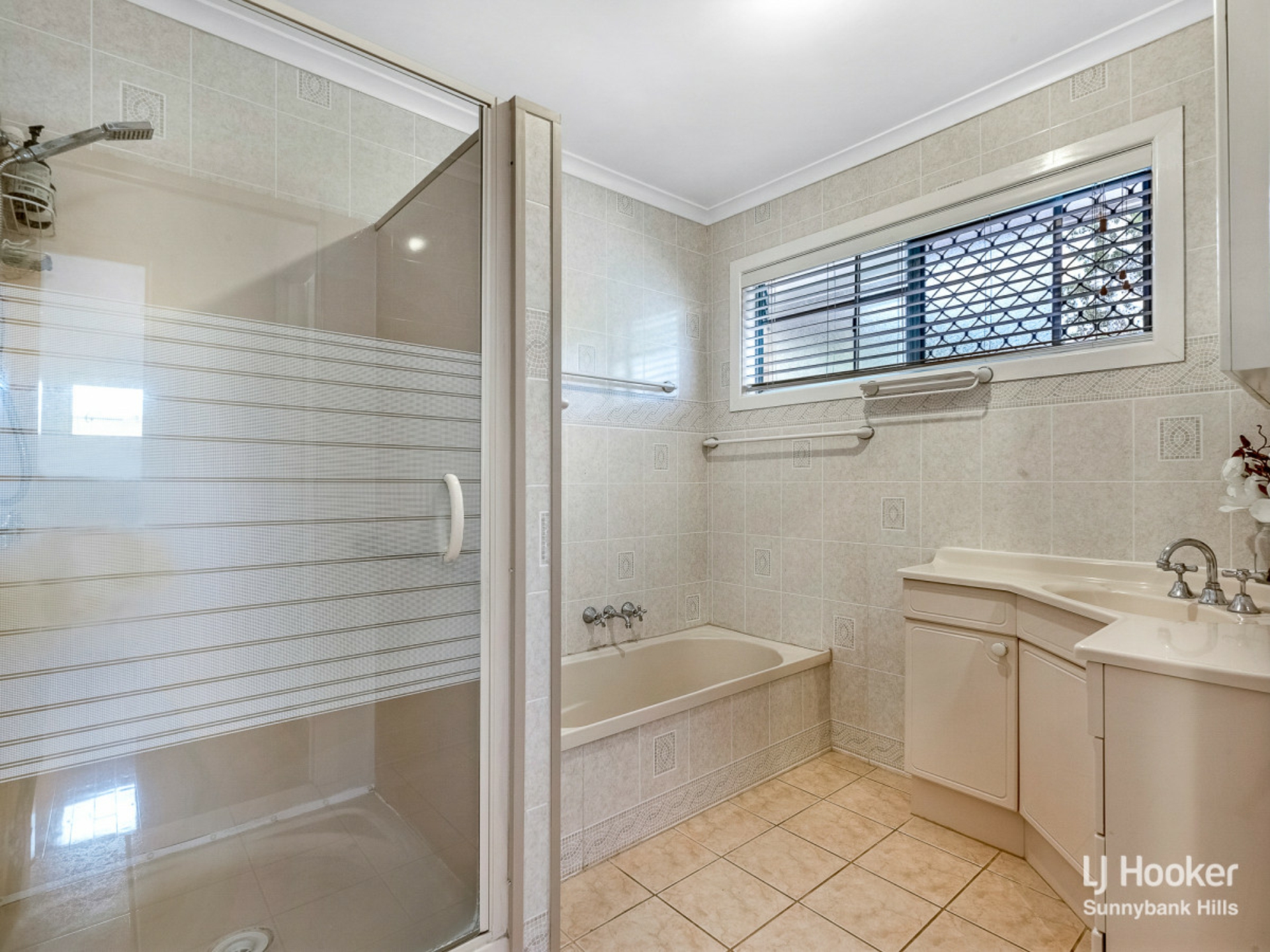 5 Corkwood Street, ALGESTER