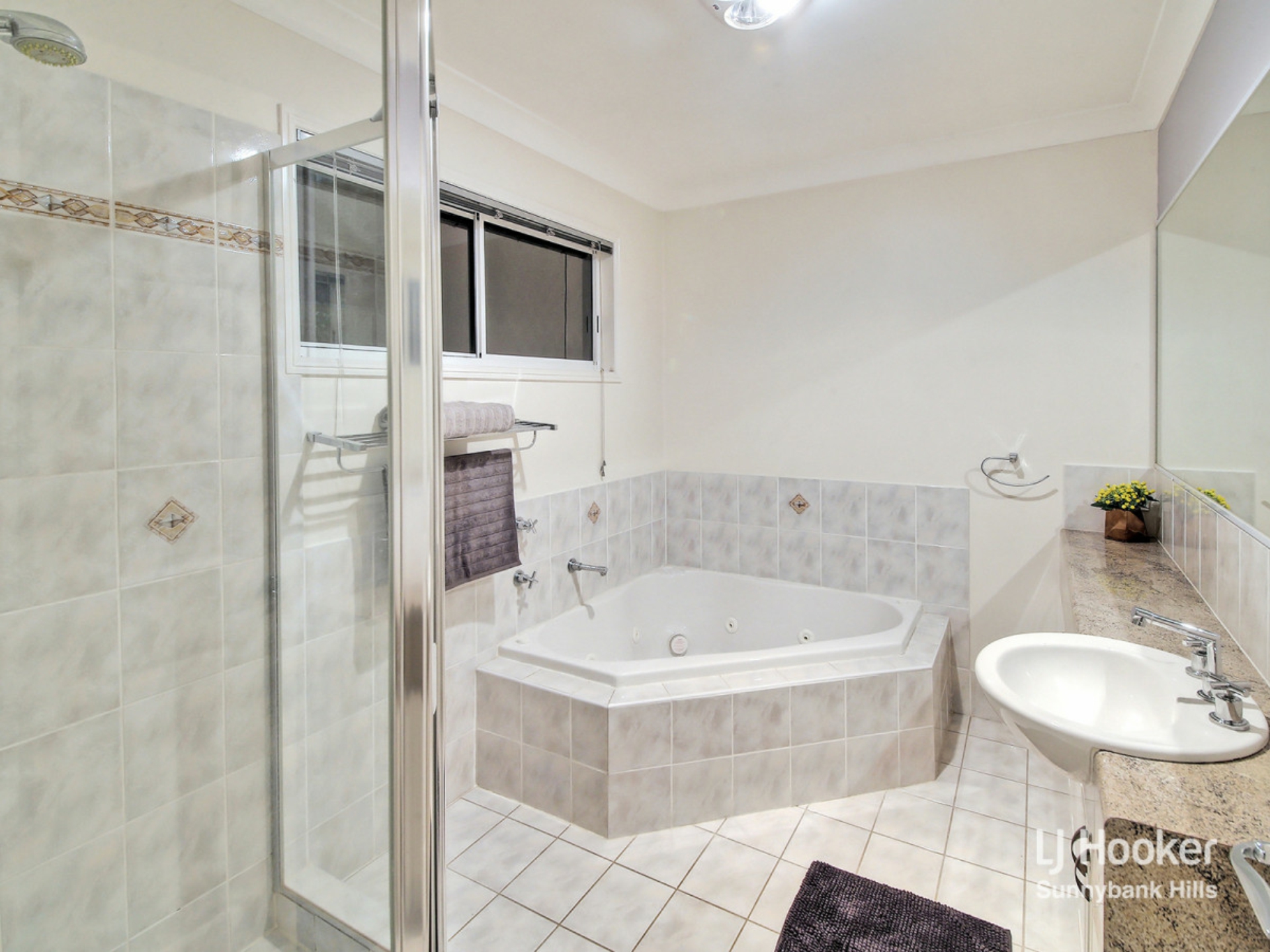 16 Juxgold Place, CALAMVALE