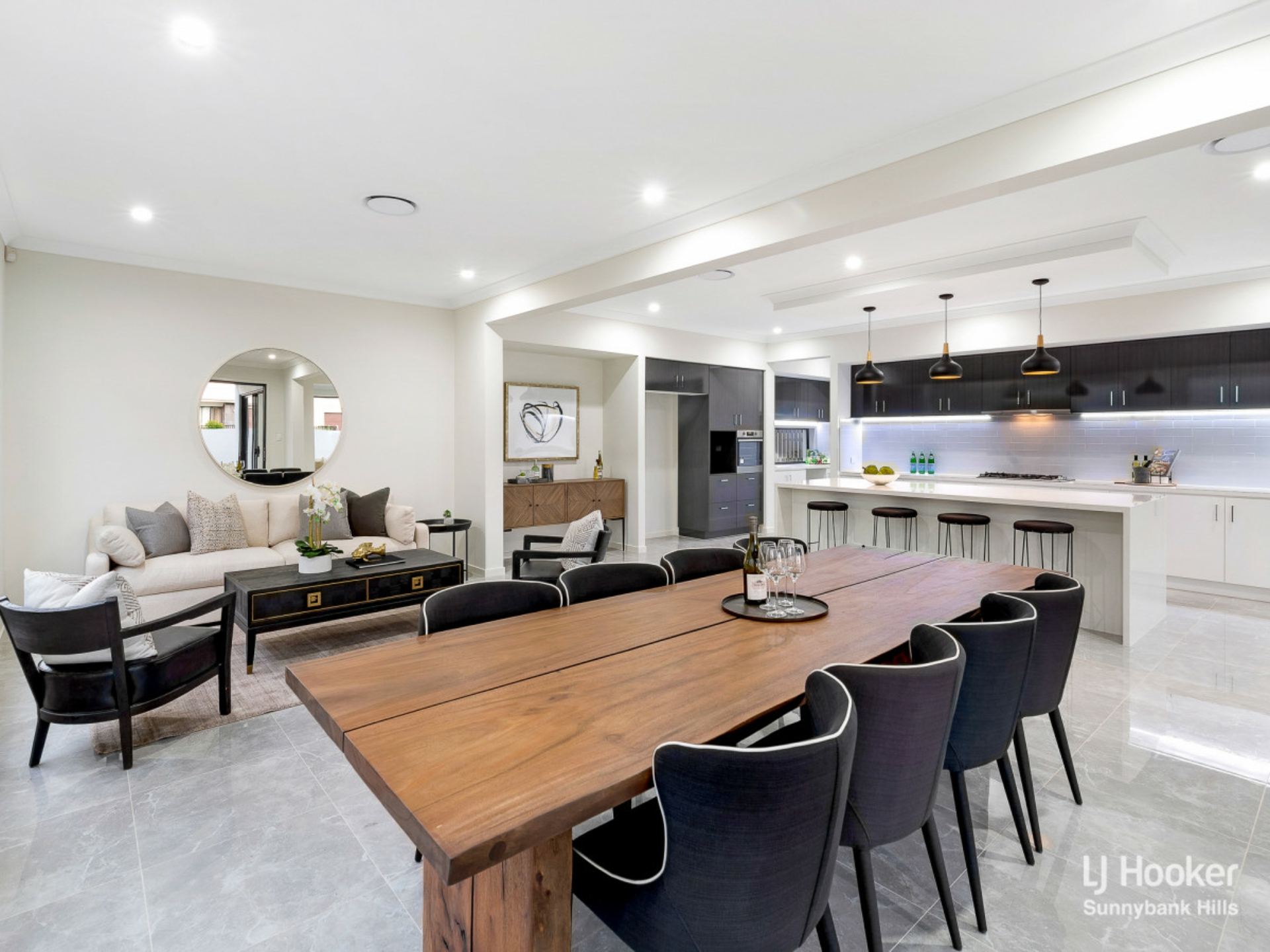 2 Amethyst Street, ROCHEDALE