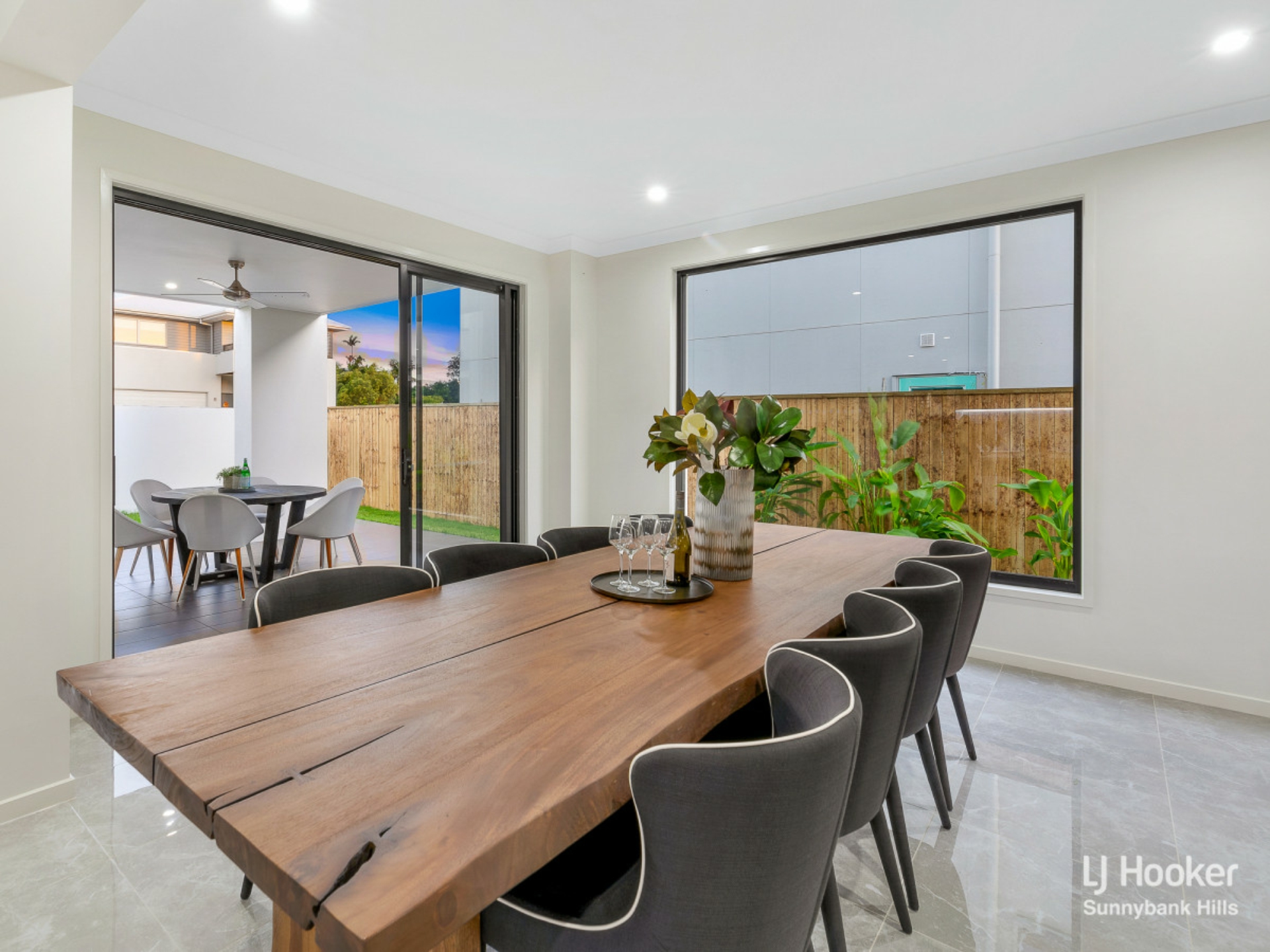 2 Amethyst Street, ROCHEDALE