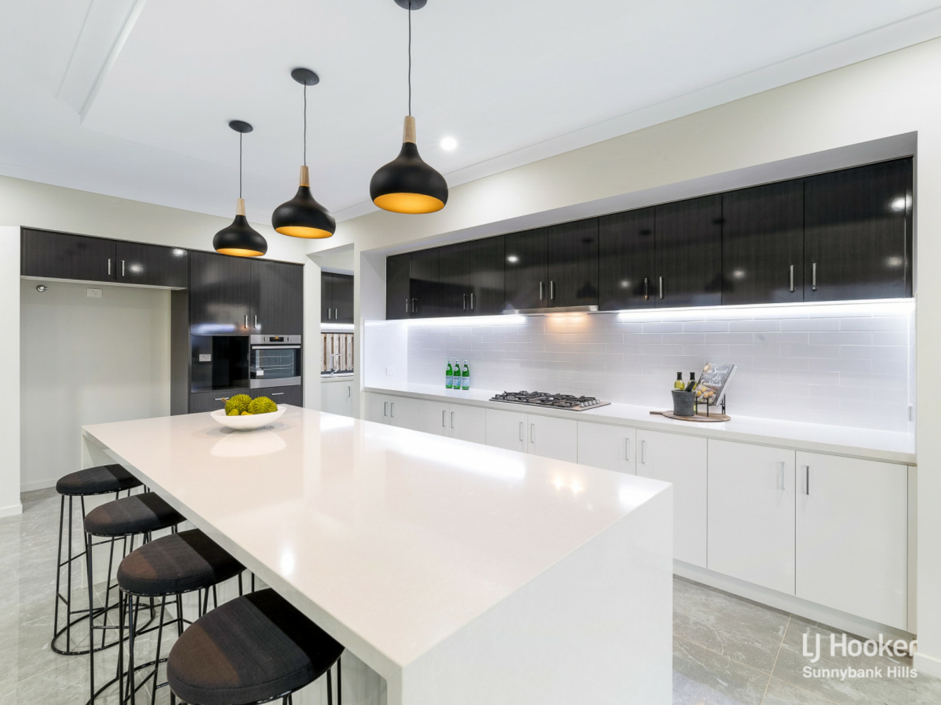 2 Amethyst Street, ROCHEDALE