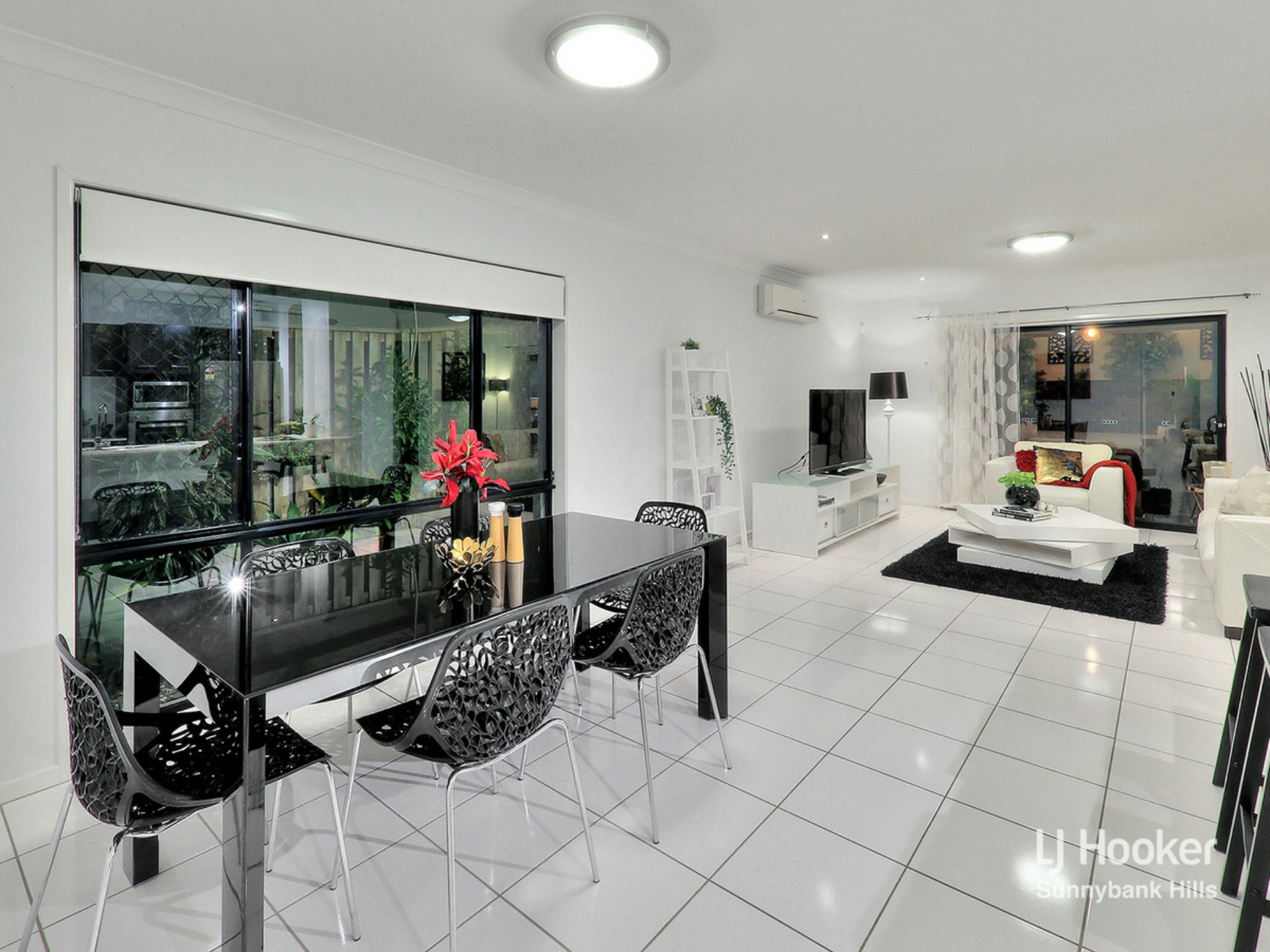 27 Collett Street, EIGHT MILE PLAINS