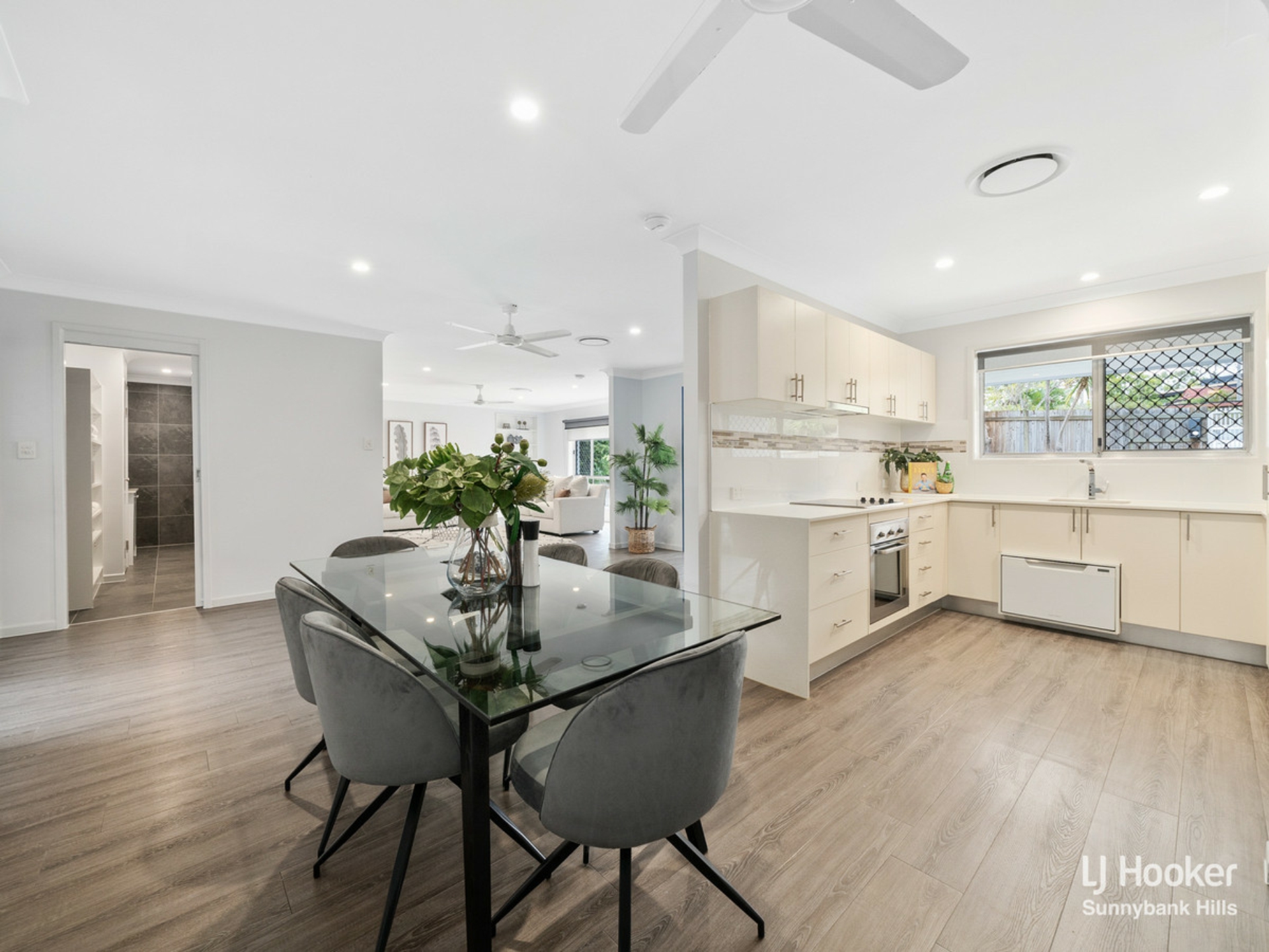 15 Corkwood Street, ALGESTER