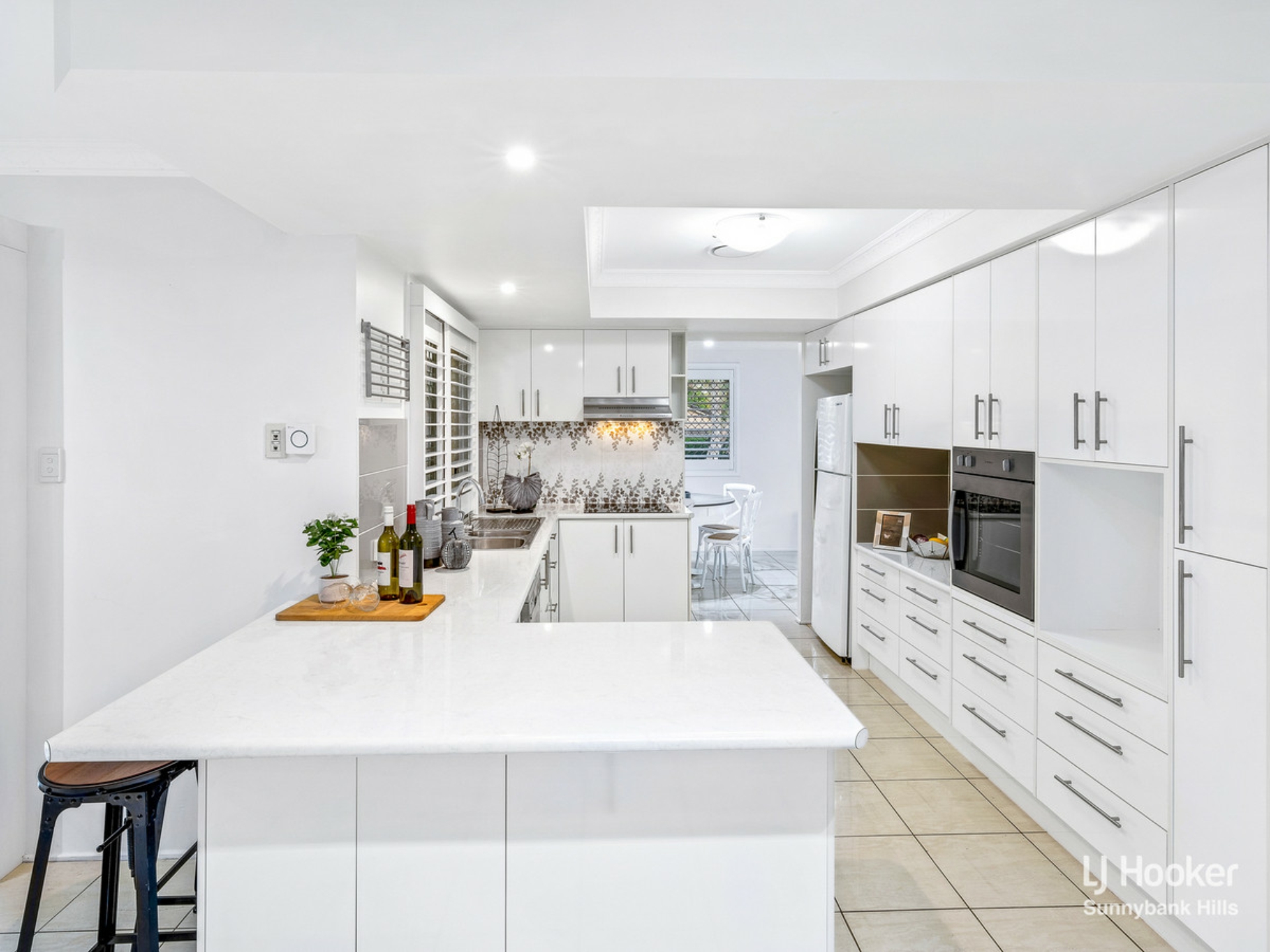 1 Dalmaso Close, BIRKDALE