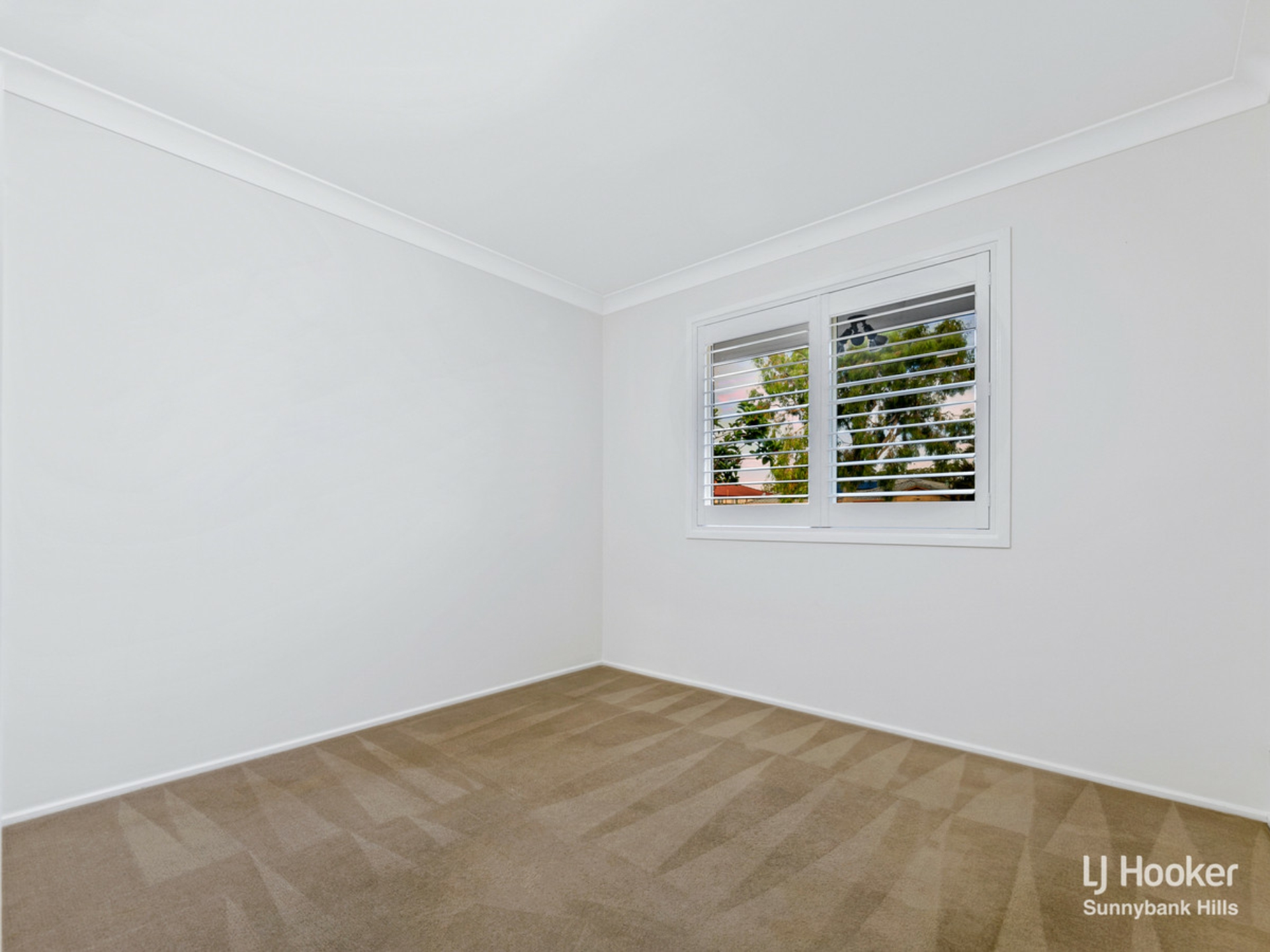 1 Dalmaso Close, BIRKDALE