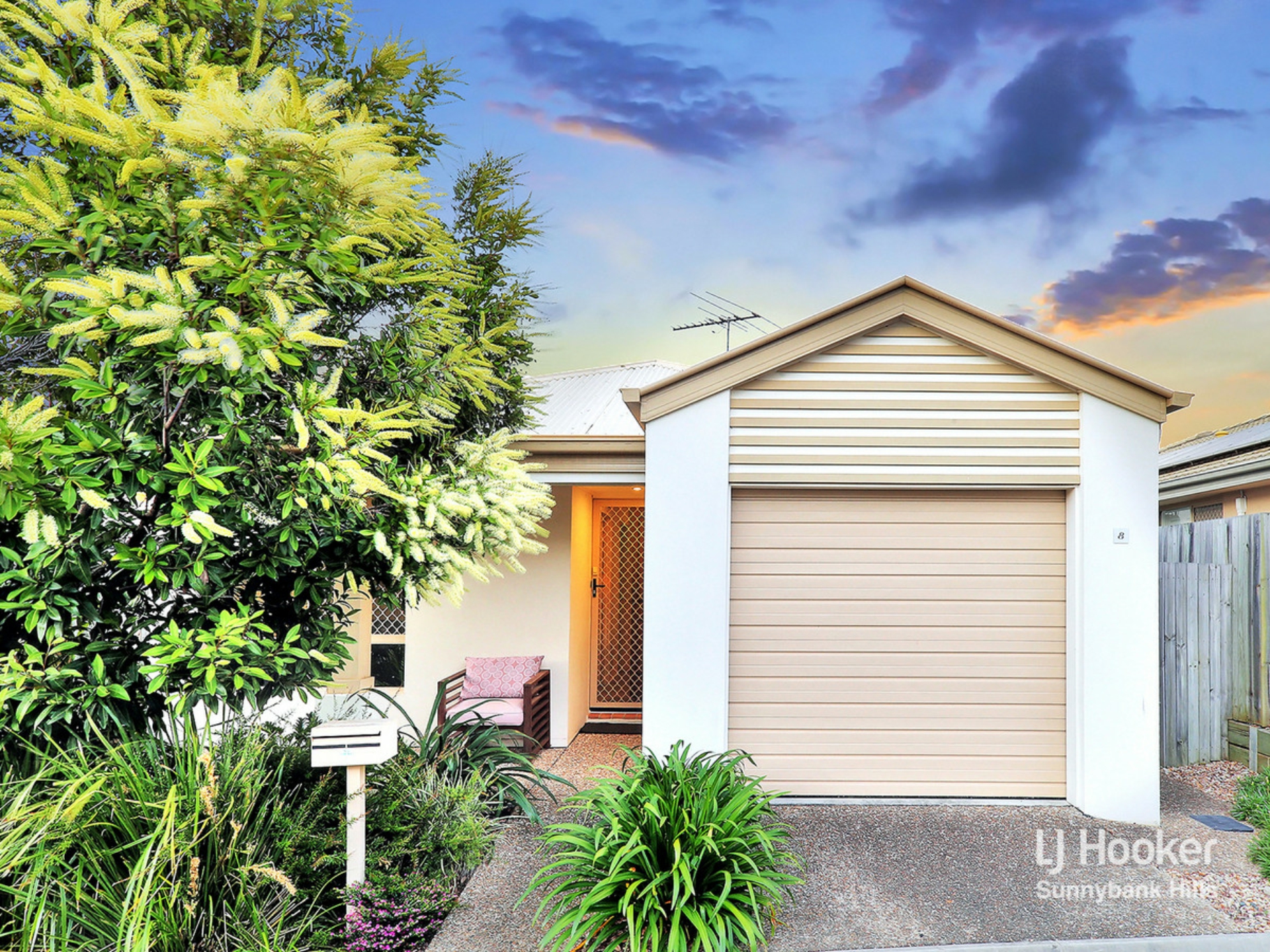 8/75 Levington Road, EIGHT MILE PLAINS