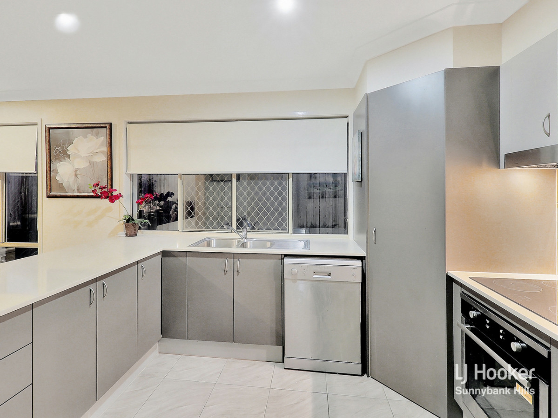 8/75 Levington Road, EIGHT MILE PLAINS