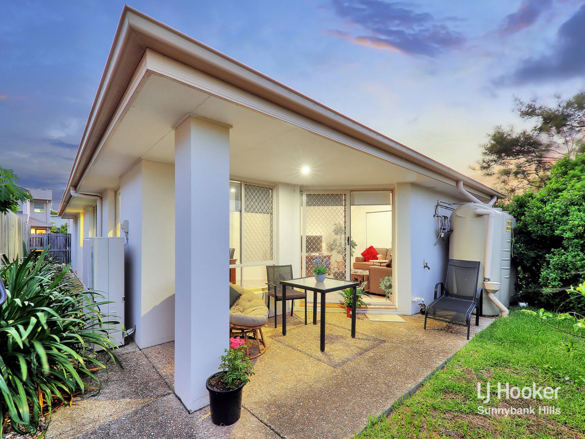 8/75 Levington Road, EIGHT MILE PLAINS