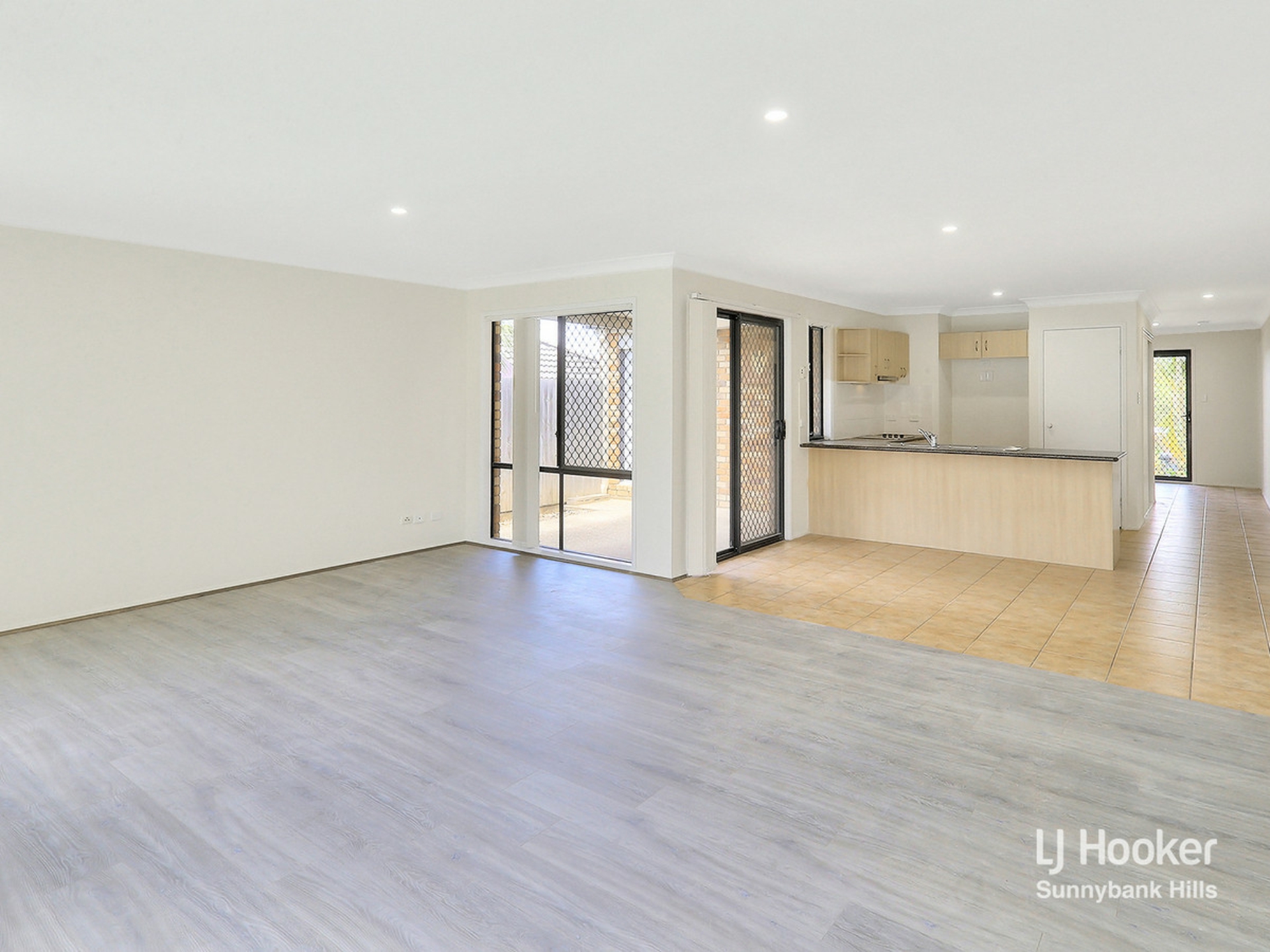 2 Mount Walker Court, ALGESTER