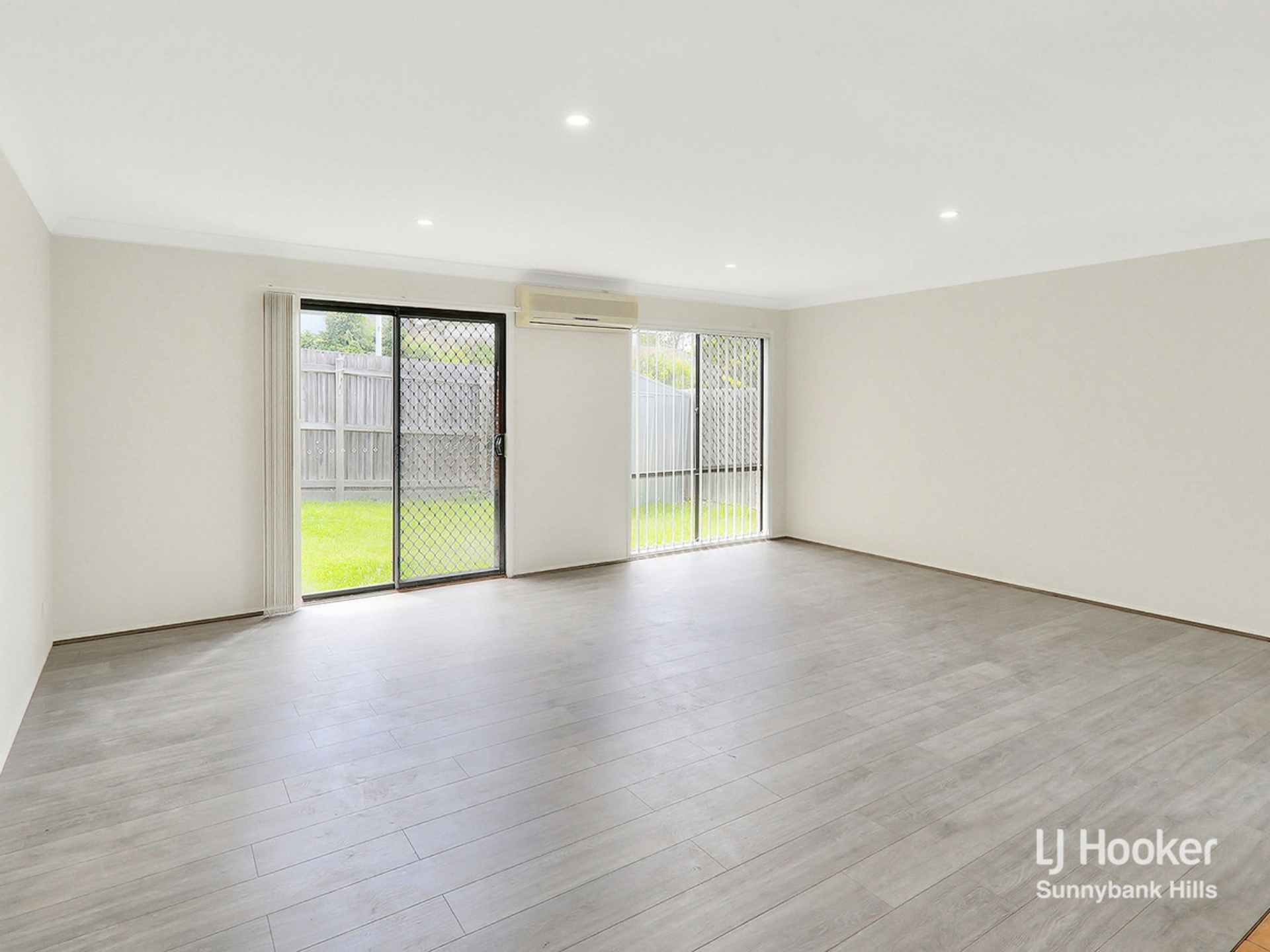 2 Mount Walker Court, ALGESTER
