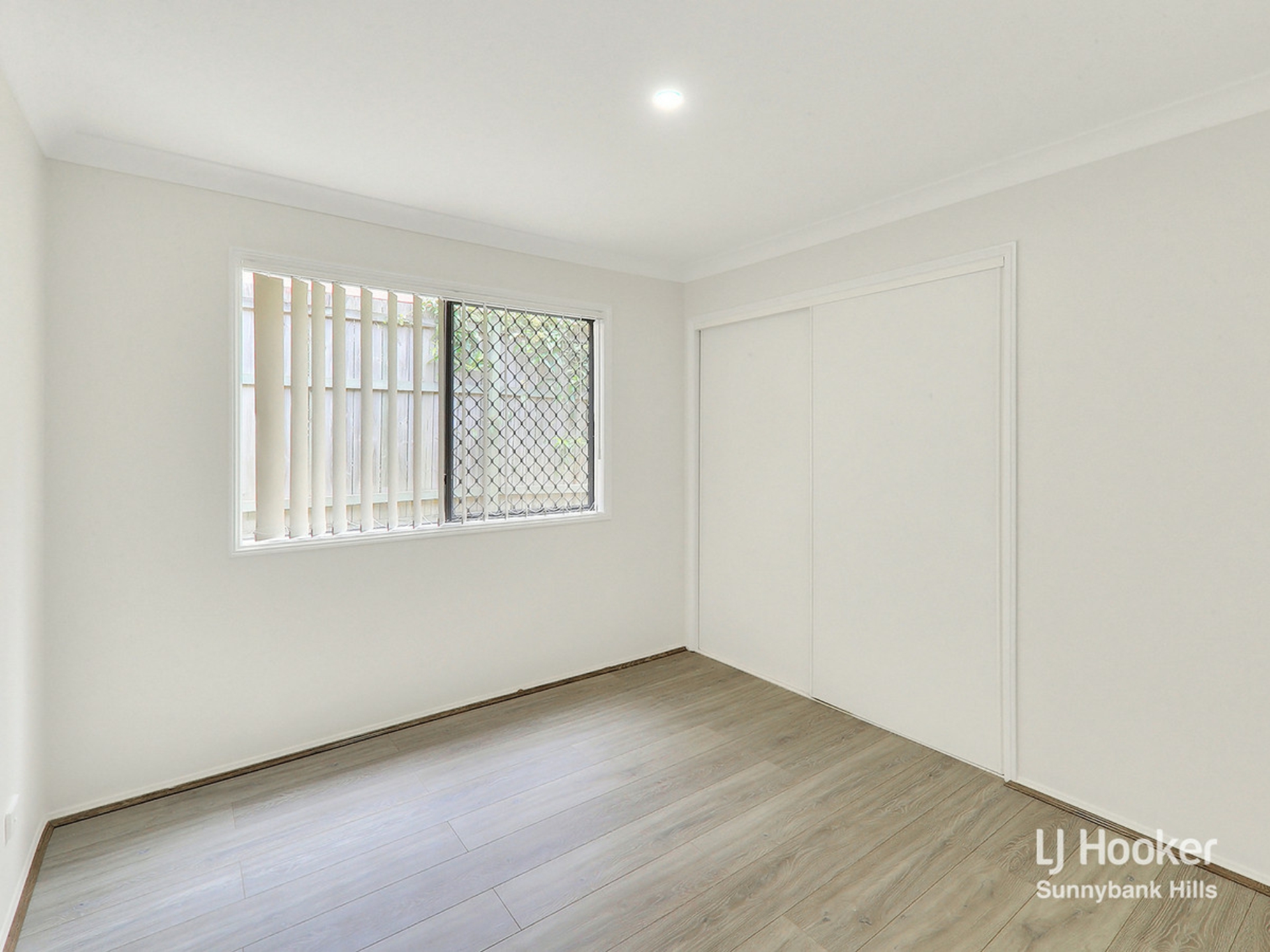 2 Mount Walker Court, ALGESTER