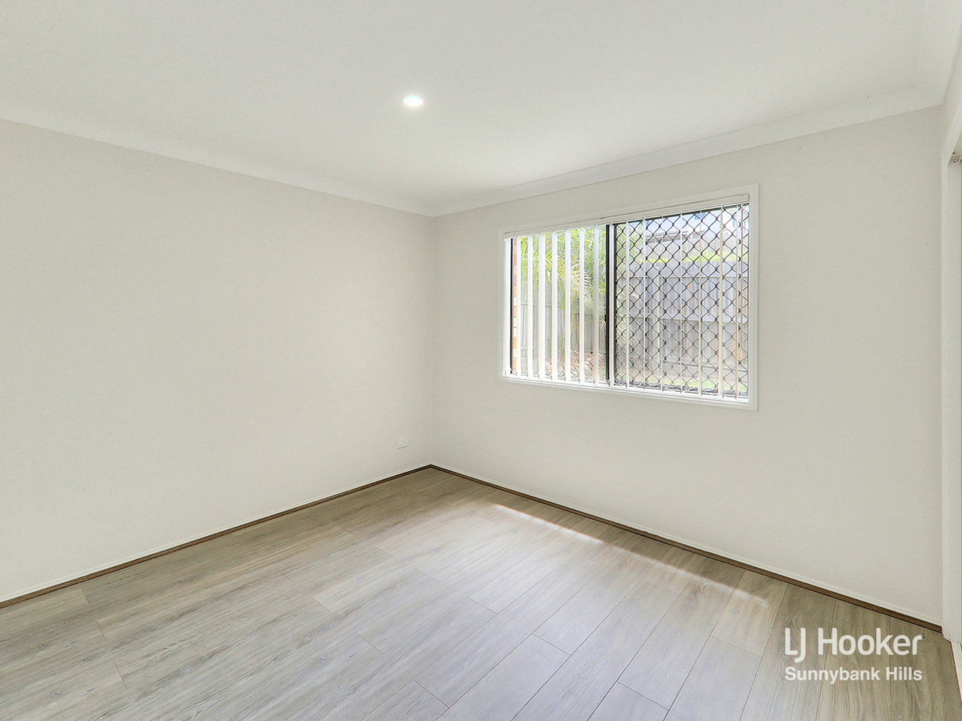 2 Mount Walker Court, ALGESTER