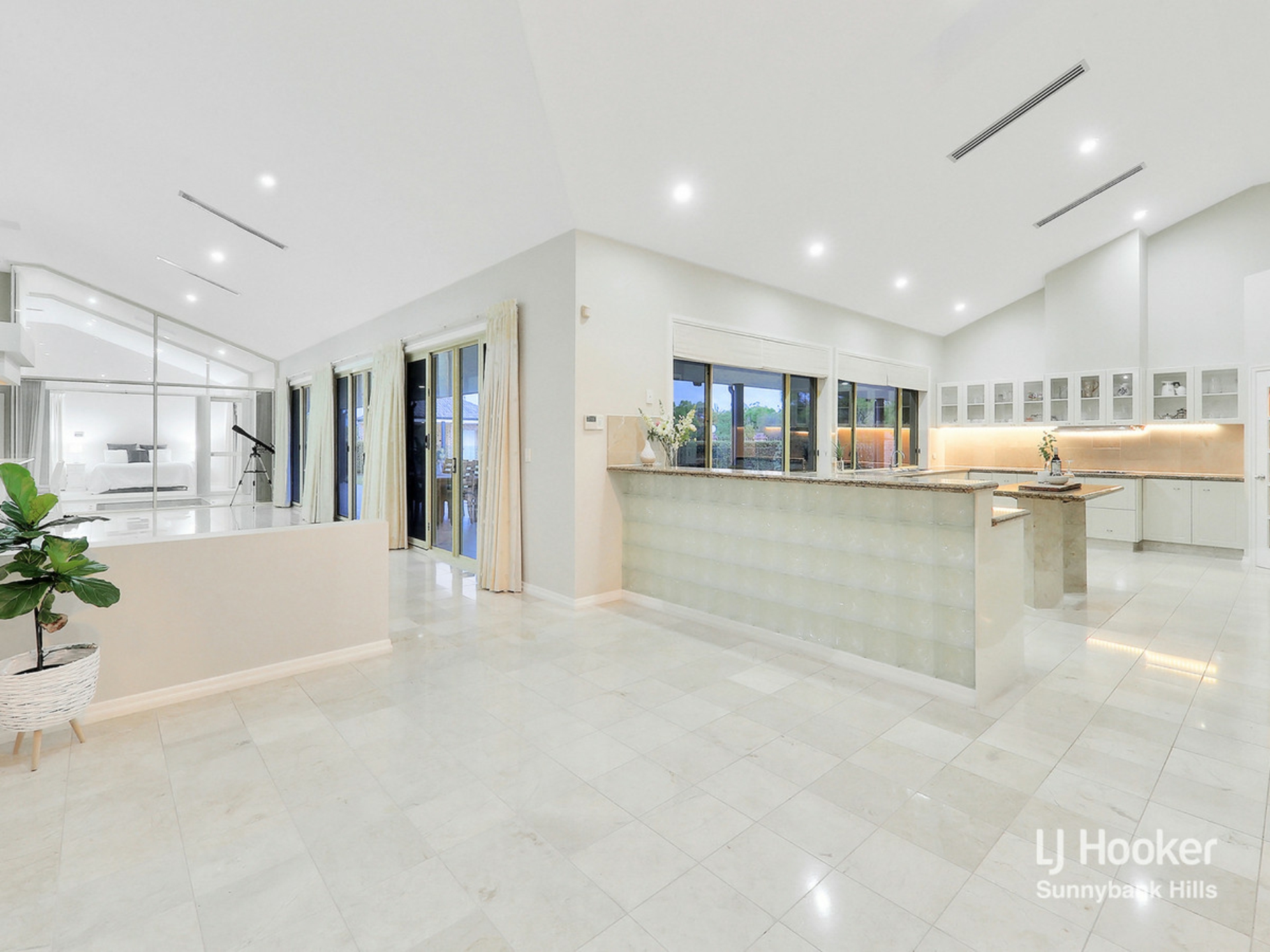 176 Springwood Road, SPRINGWOOD