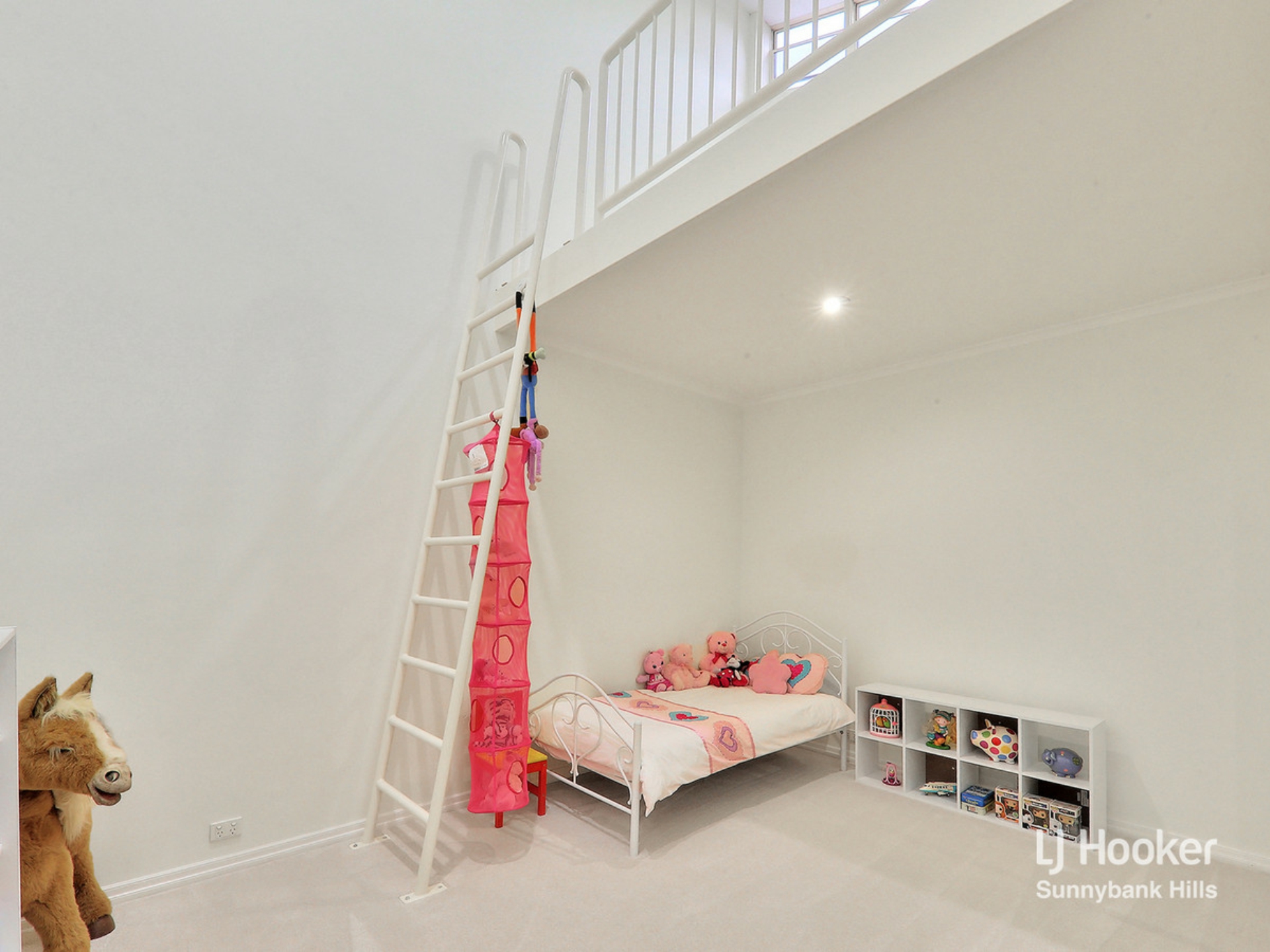 176 Springwood Road, SPRINGWOOD