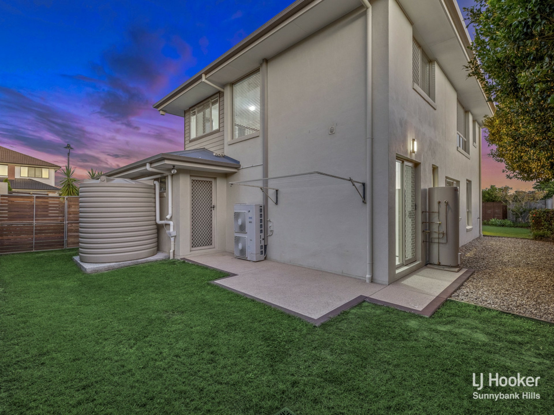 19 Trevi Close, EIGHT MILE PLAINS