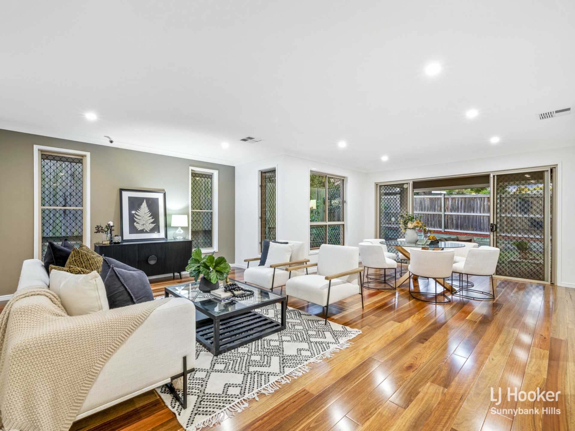 6 Trevi Close, EIGHT MILE PLAINS