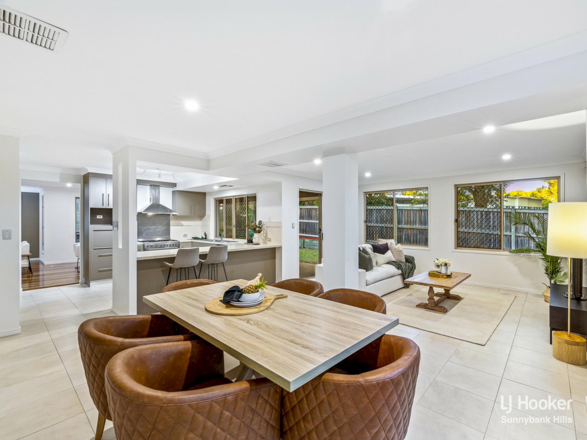 6 Trevi Close, EIGHT MILE PLAINS
