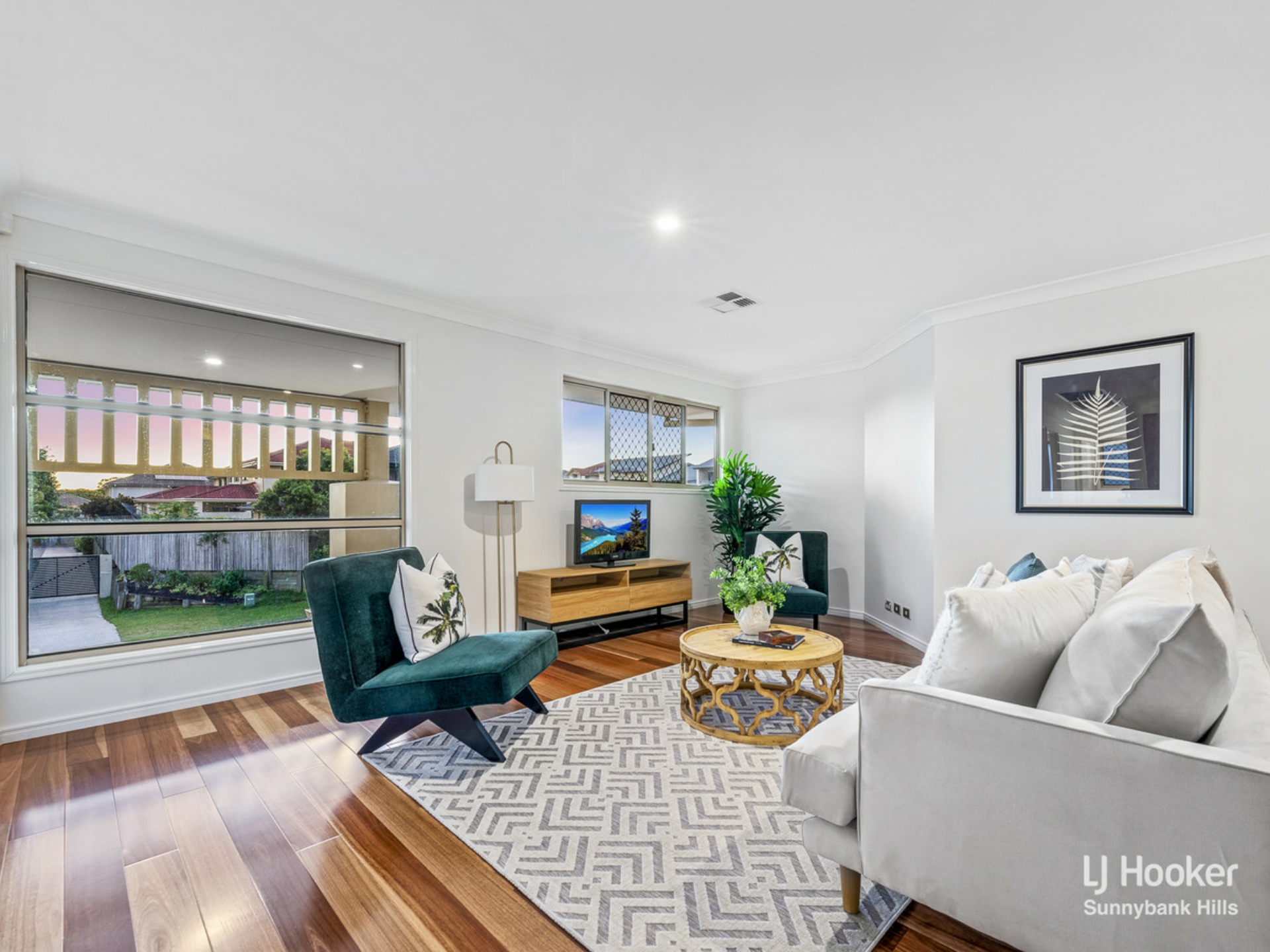 6 Trevi Close, EIGHT MILE PLAINS