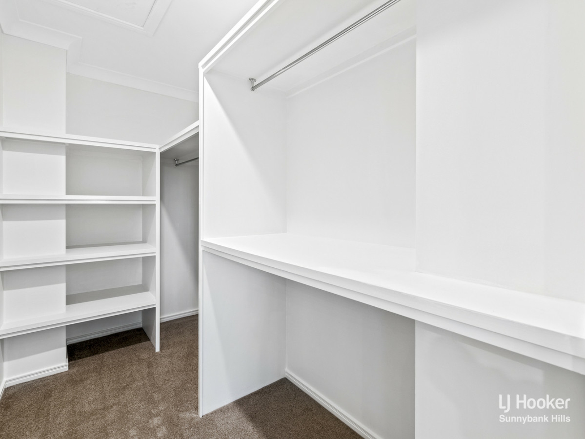 6 Trevi Close, EIGHT MILE PLAINS