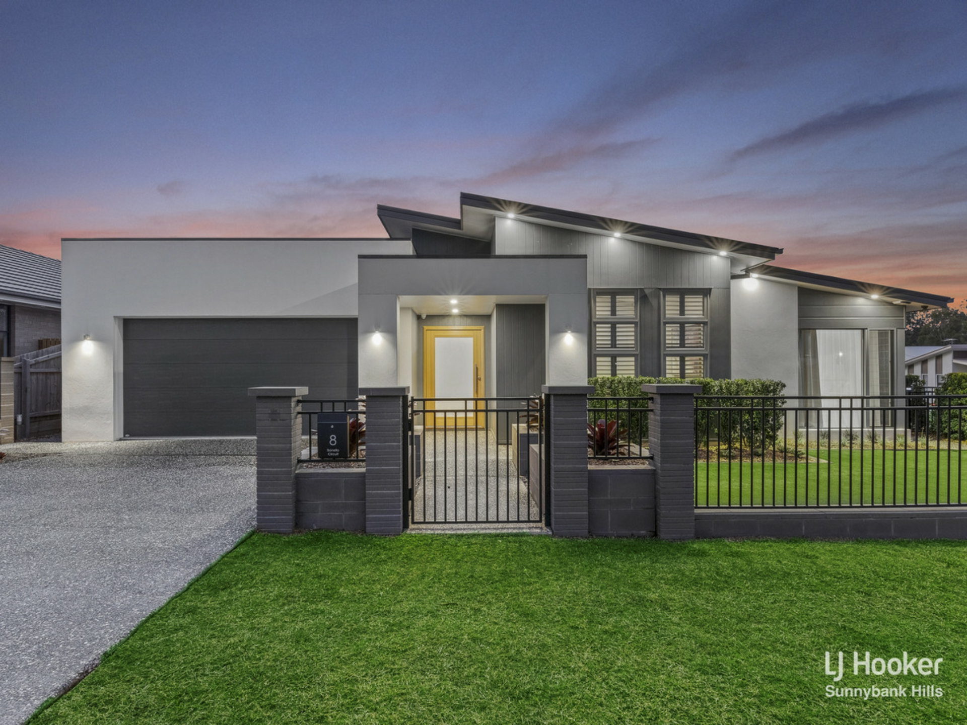 8 Bonello Circuit, Flagstone