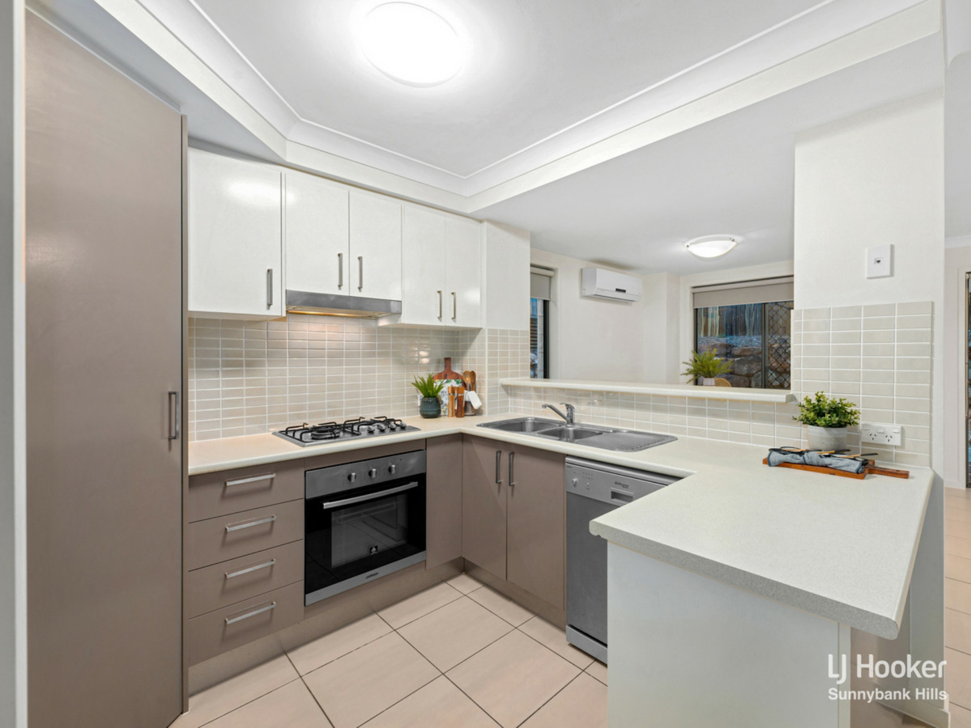 12/8 Charnwood Street, SUNNYBANK HILLS