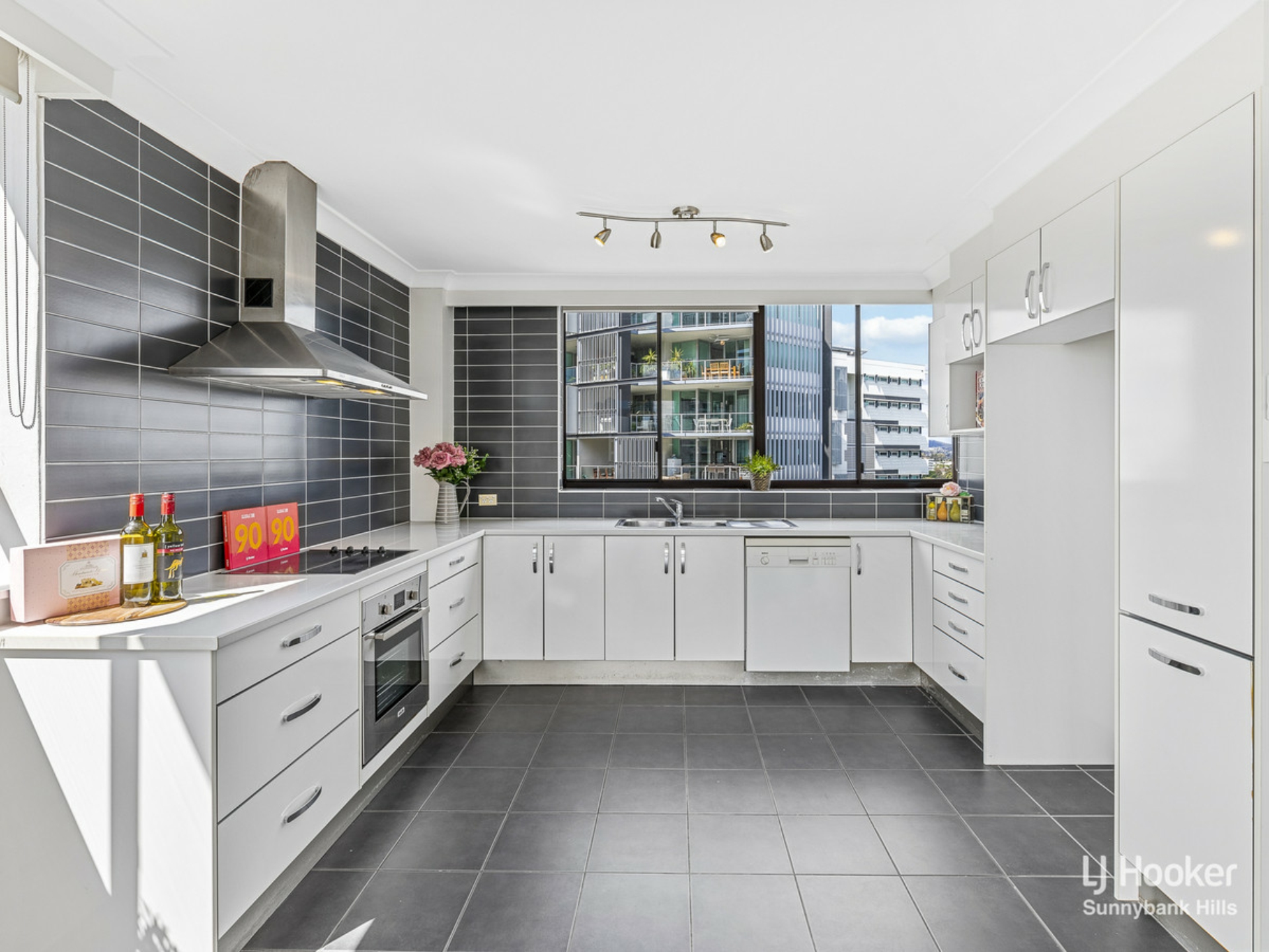 25/83 O'Connell Street, KANGAROO POINT