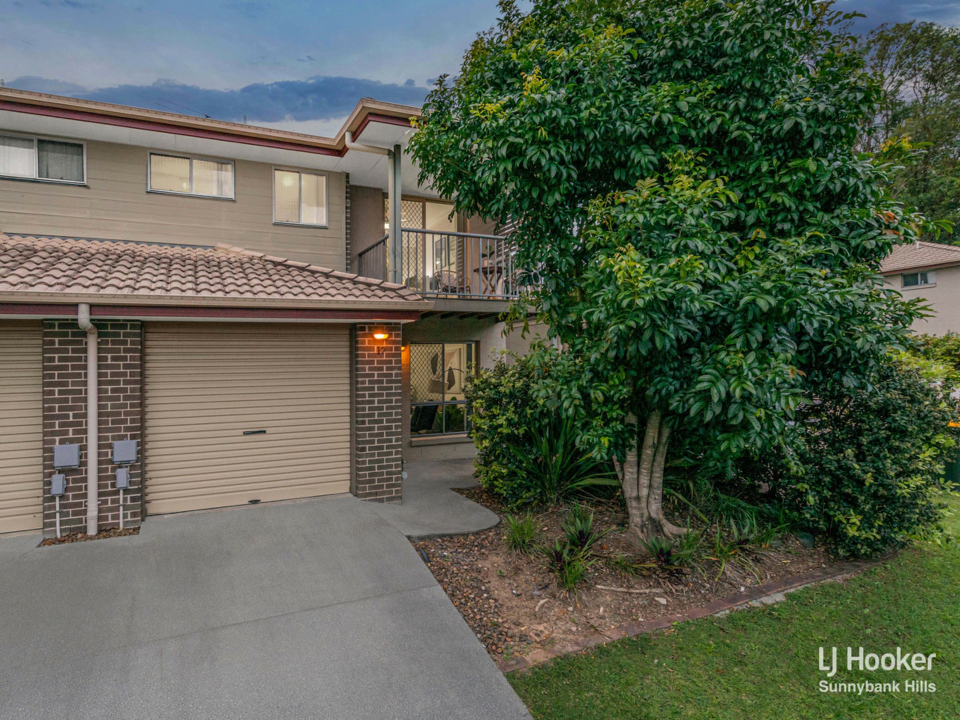 17/2 Rory Court, CALAMVALE