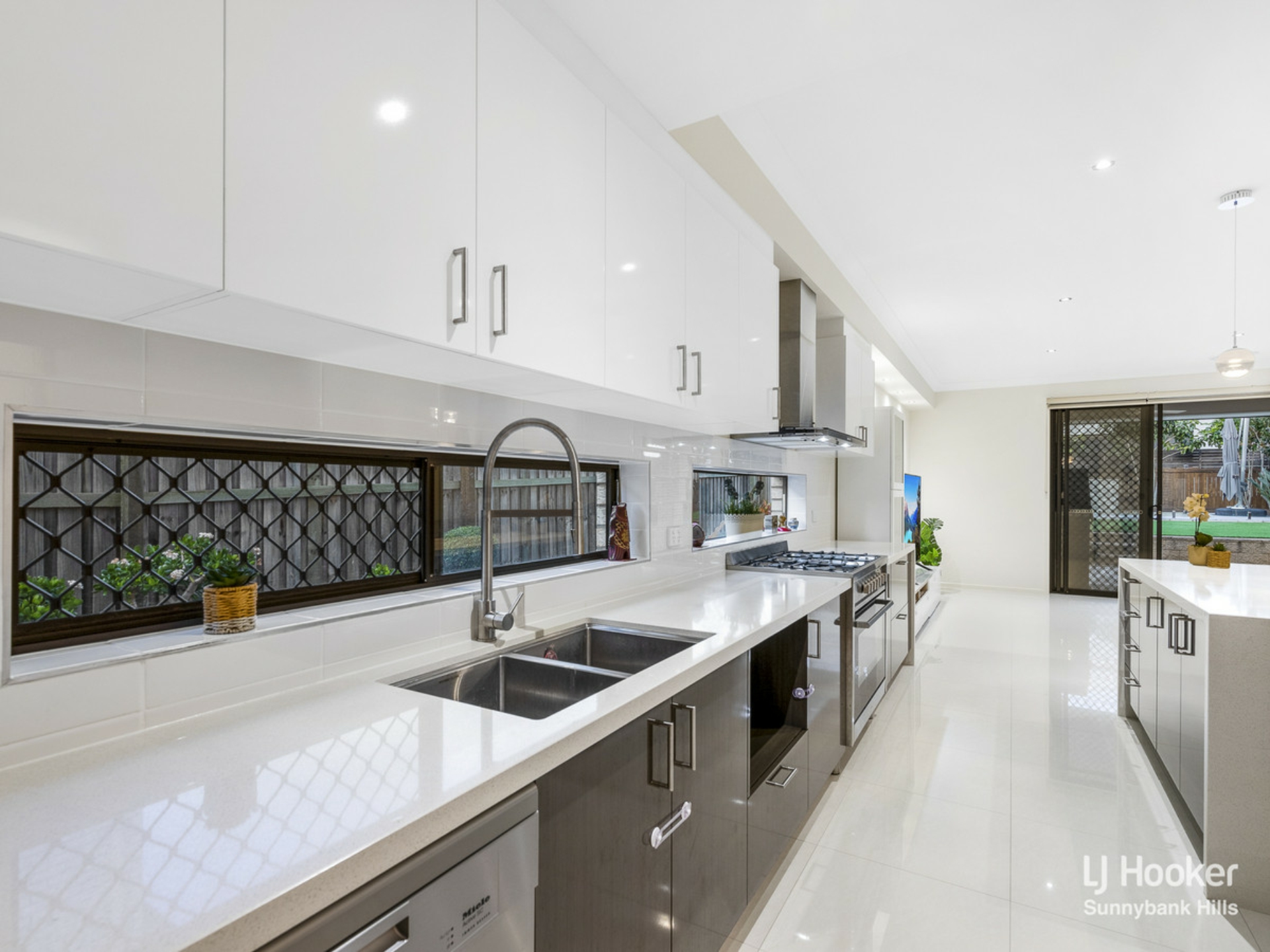 15A Jales Street, SUNNYBANK HILLS