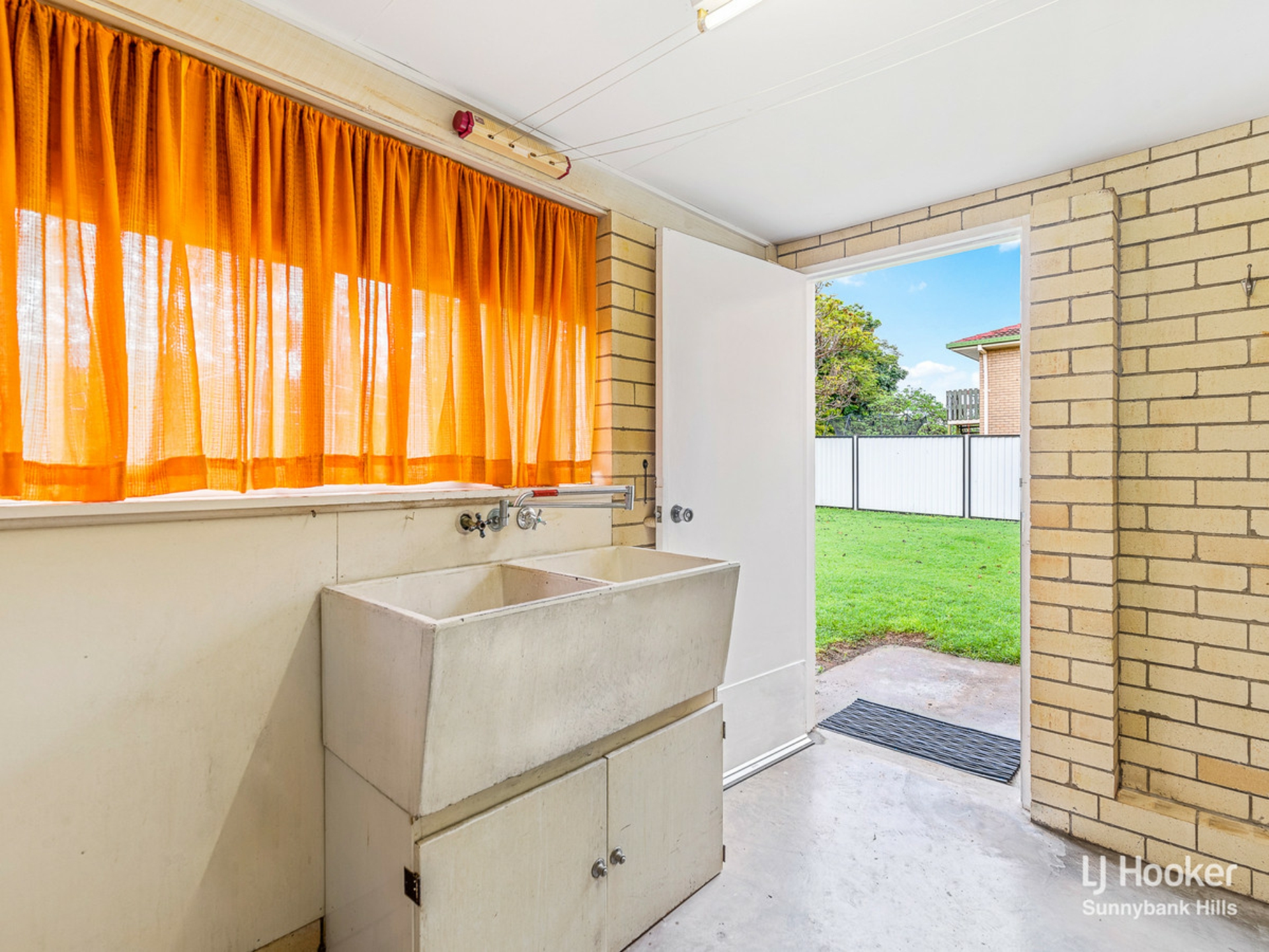 17 Sunderland Street, MACGREGOR