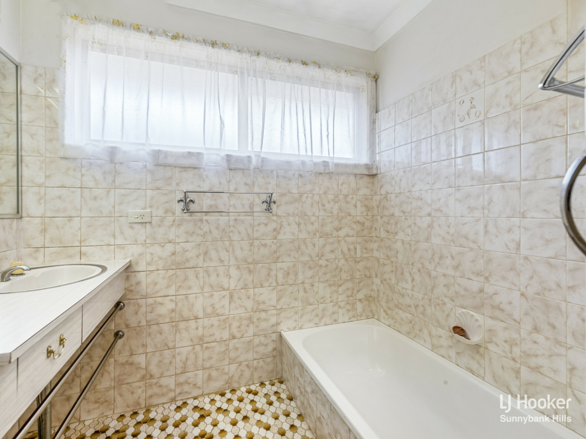 17 Sunderland Street, MACGREGOR