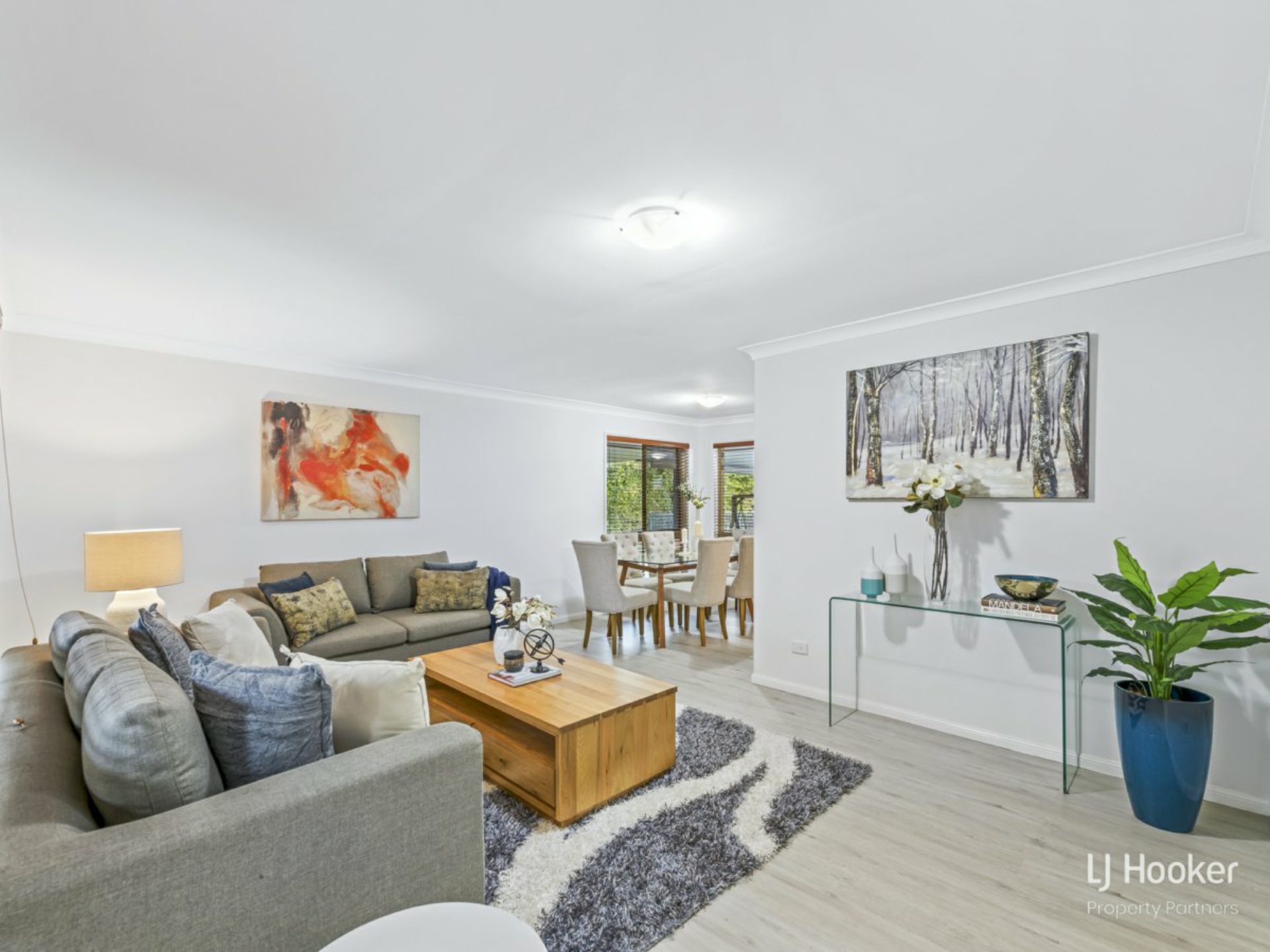 31 Gagarra Street, EIGHT MILE PLAINS