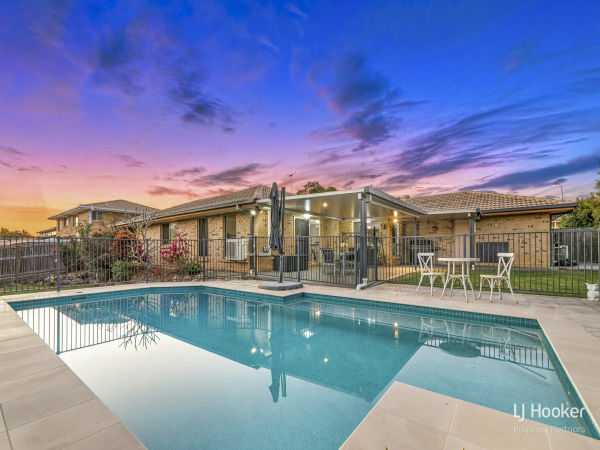 31 Gagarra Street, EIGHT MILE PLAINS