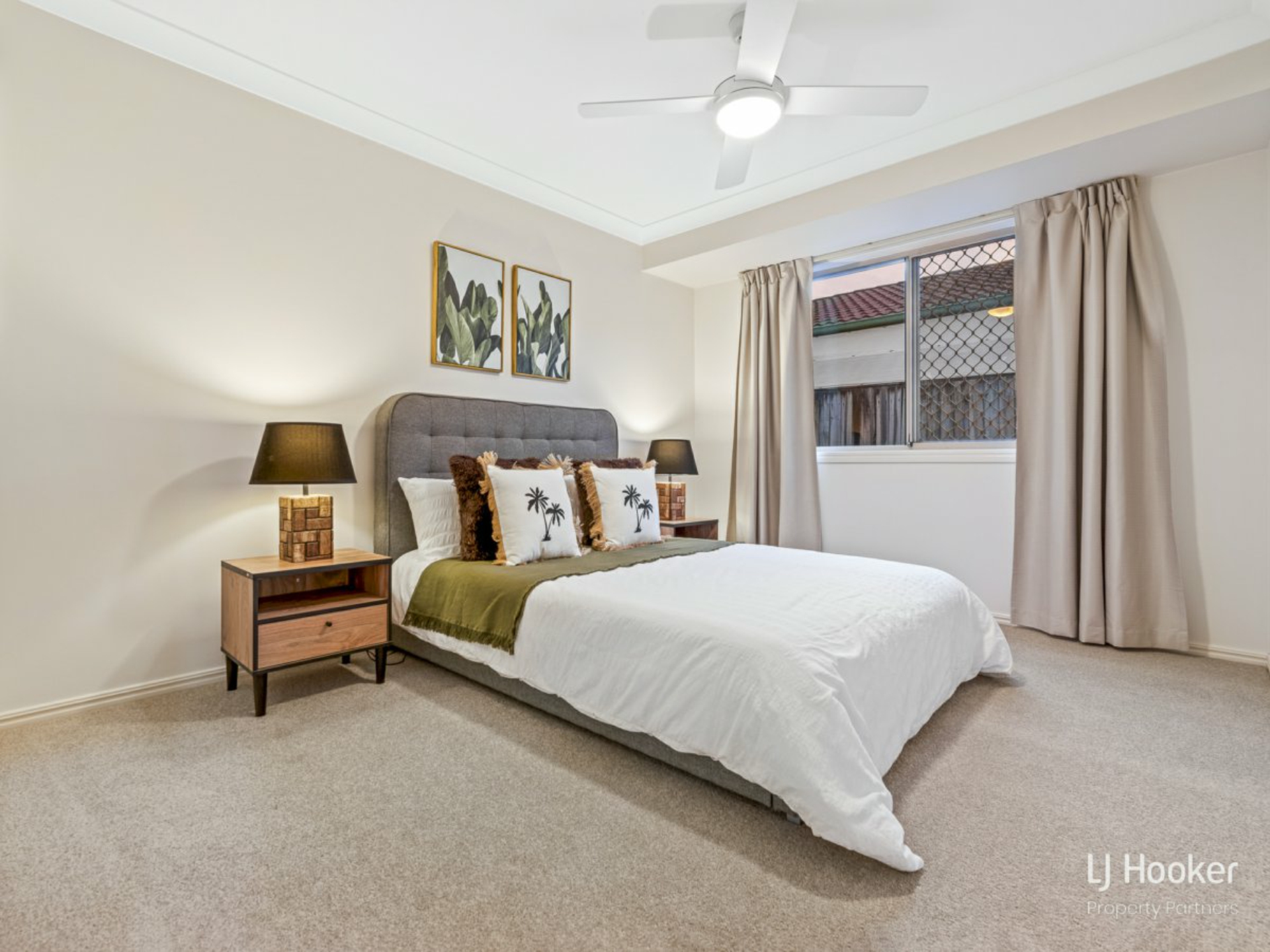 6 Michigan Crescent, PARKINSON