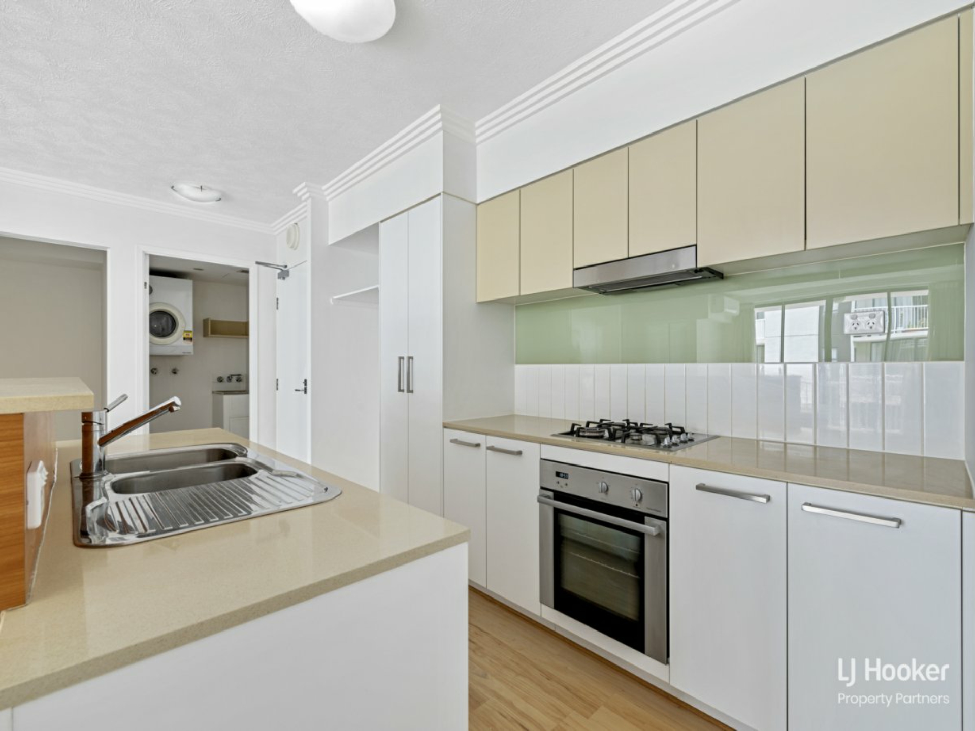 326/803 Stanley Street, WOOLLOONGABBA