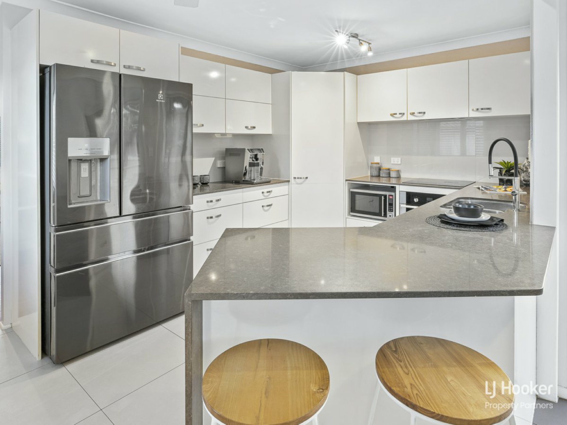 25 Christopher Street, SUNNYBANK HILLS