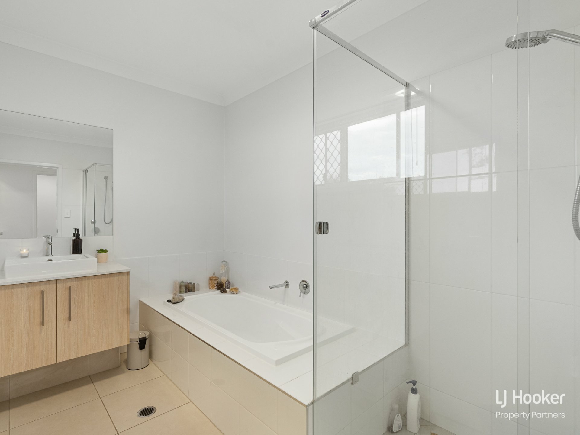 11 Elegans Street, PALLARA
