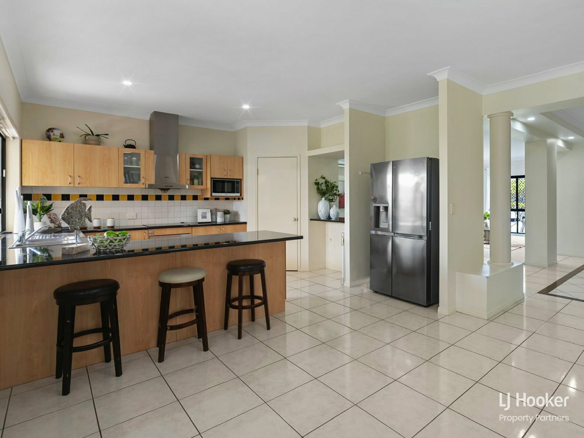 85 Admiral Crescent, SPRINGFIELD LAKES
