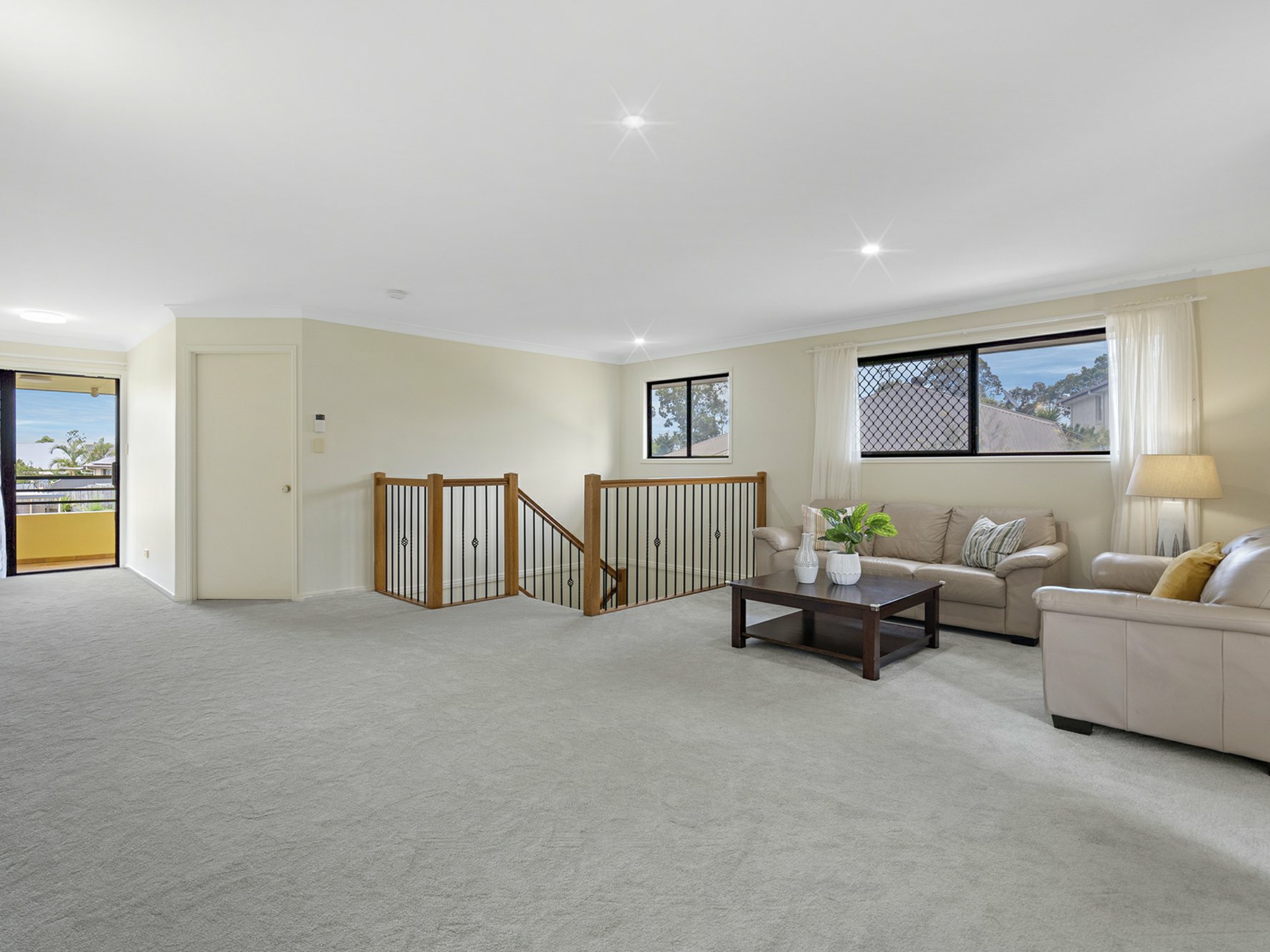 85 Admiral Crescent, SPRINGFIELD LAKES