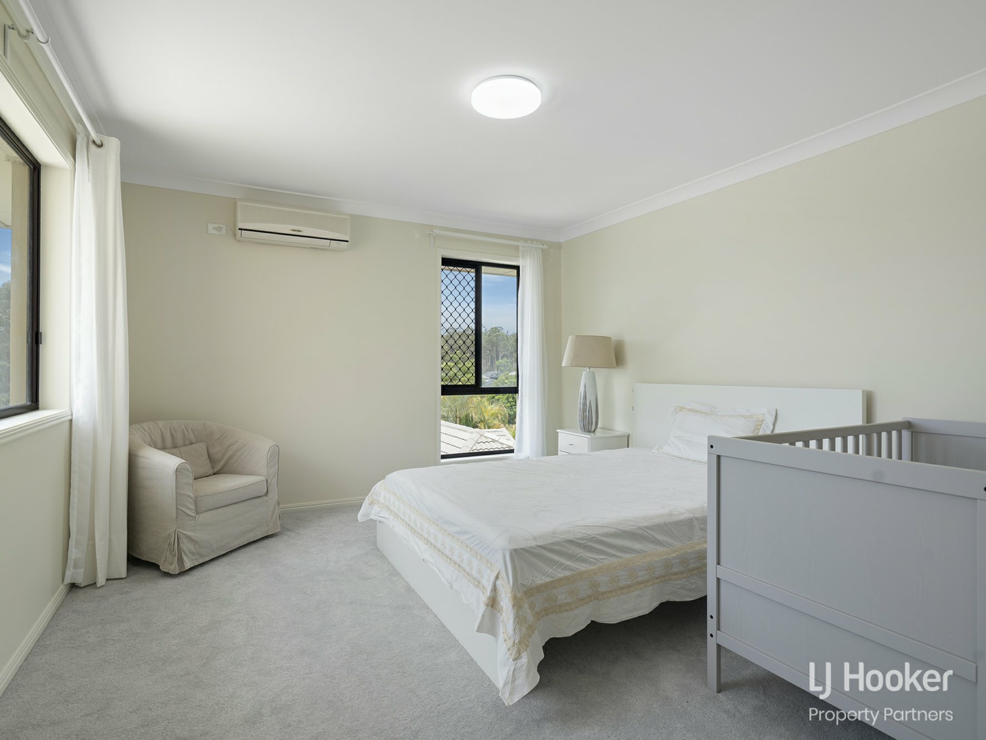 85 Admiral Crescent, SPRINGFIELD LAKES