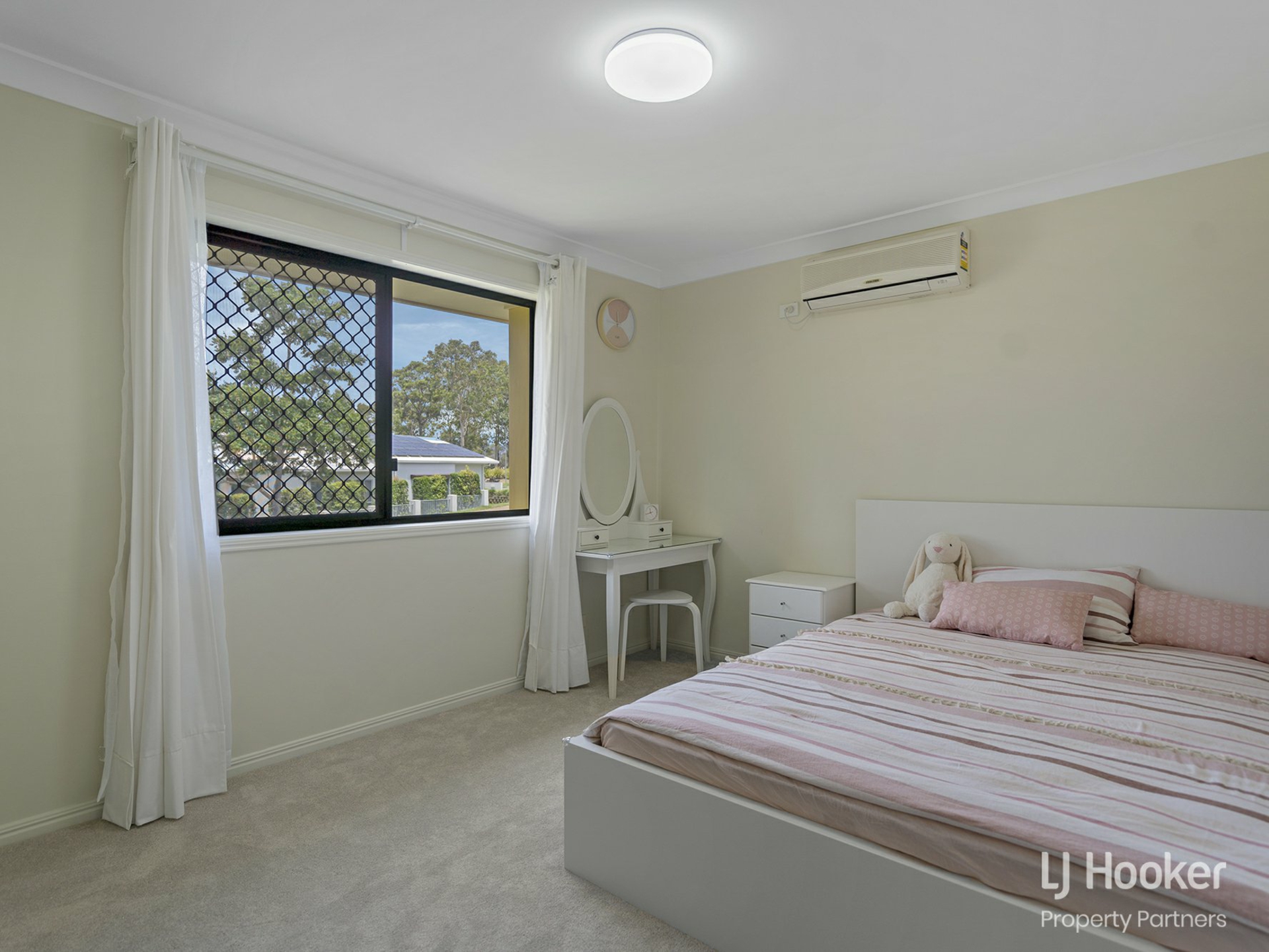 85 Admiral Crescent, SPRINGFIELD LAKES