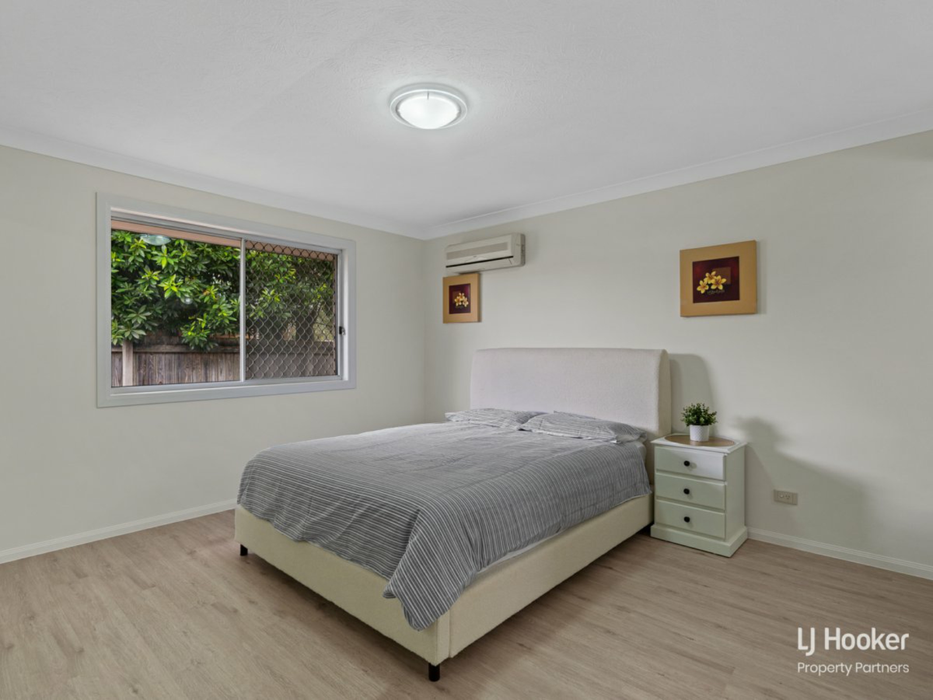 28 Solandra Crescent, CALAMVALE