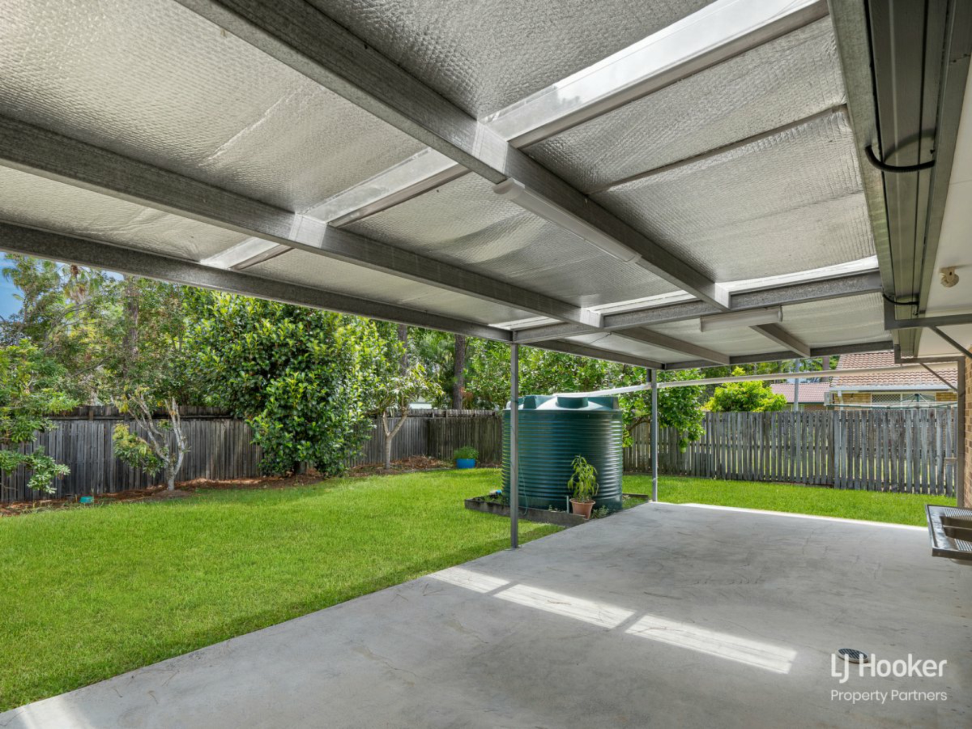 28 Solandra Crescent, CALAMVALE