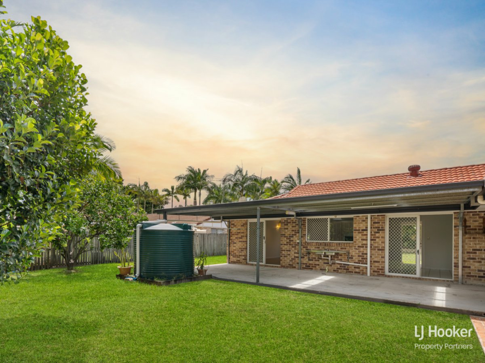 28 Solandra Crescent, CALAMVALE