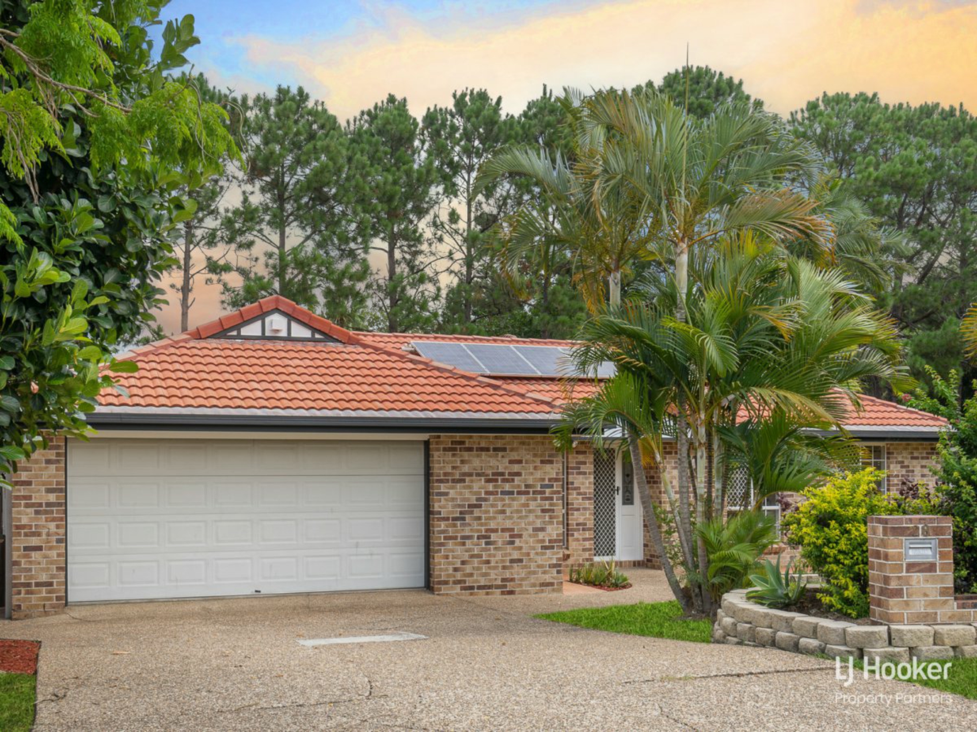 28 Solandra Crescent, CALAMVALE